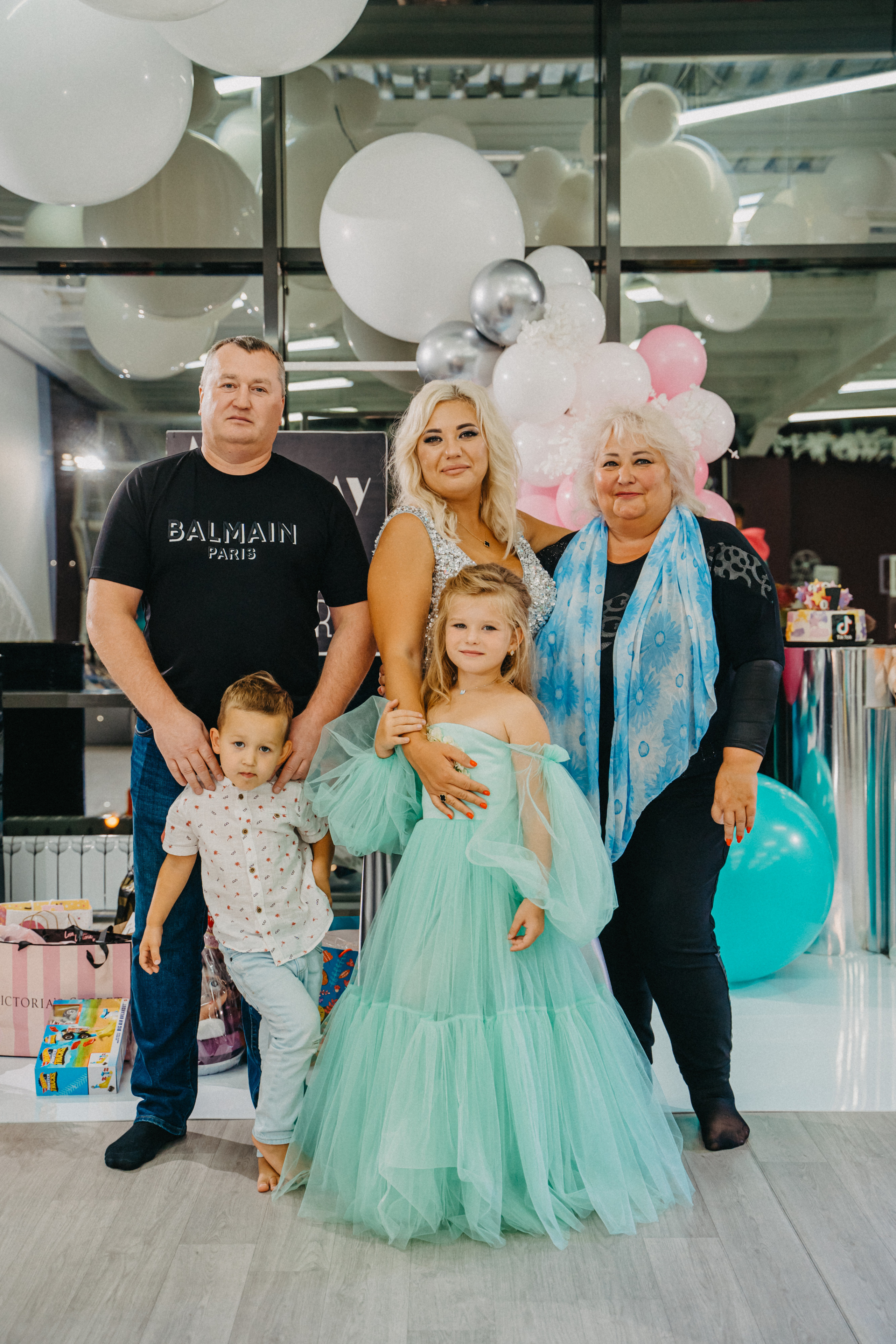 День рождении Ксюши. Выпускные альбомы для детского сада и школы в Красноярске Мария Русяев