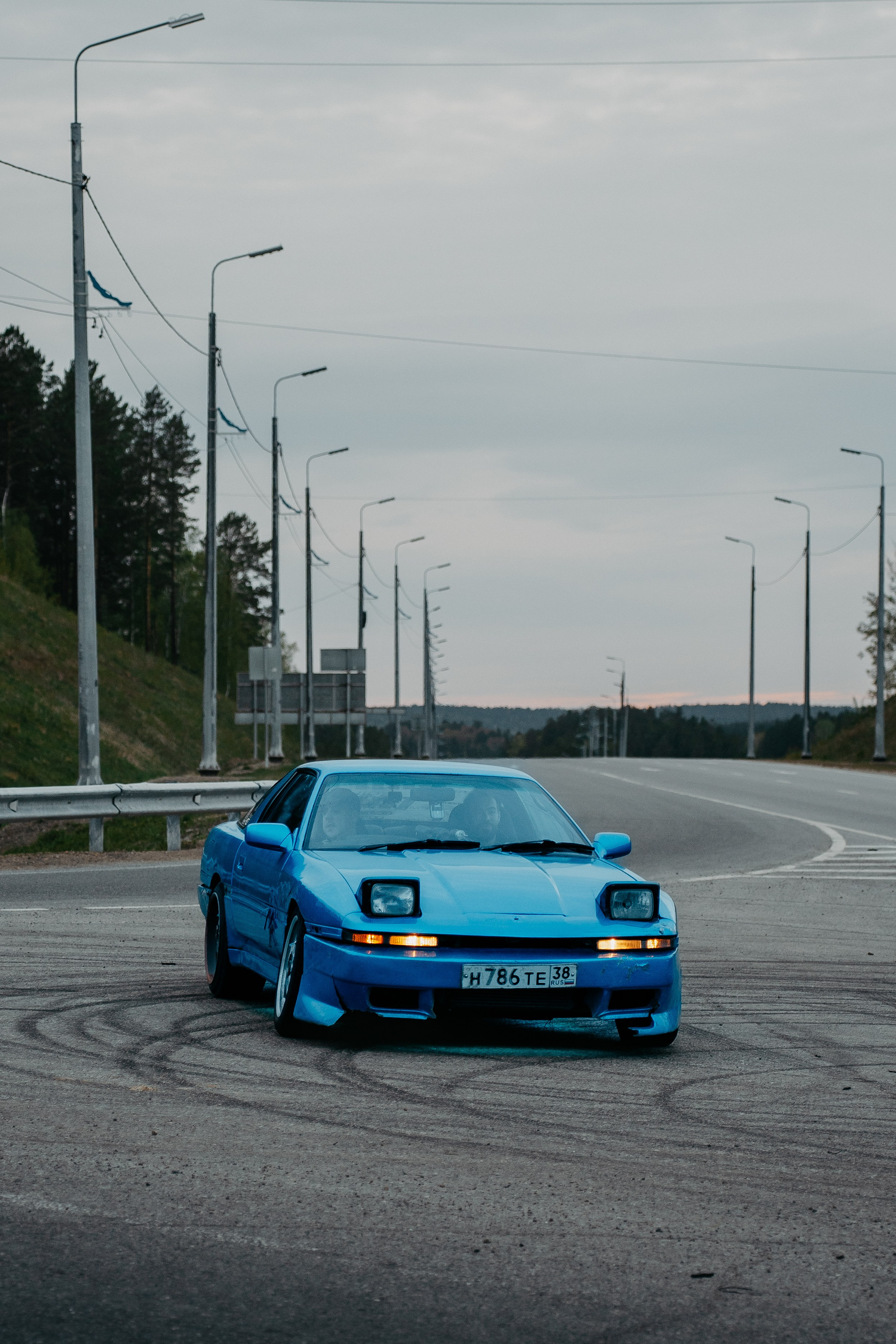 Toyota Supra. Фотограф, видеограф и пилот дрона на Байкале