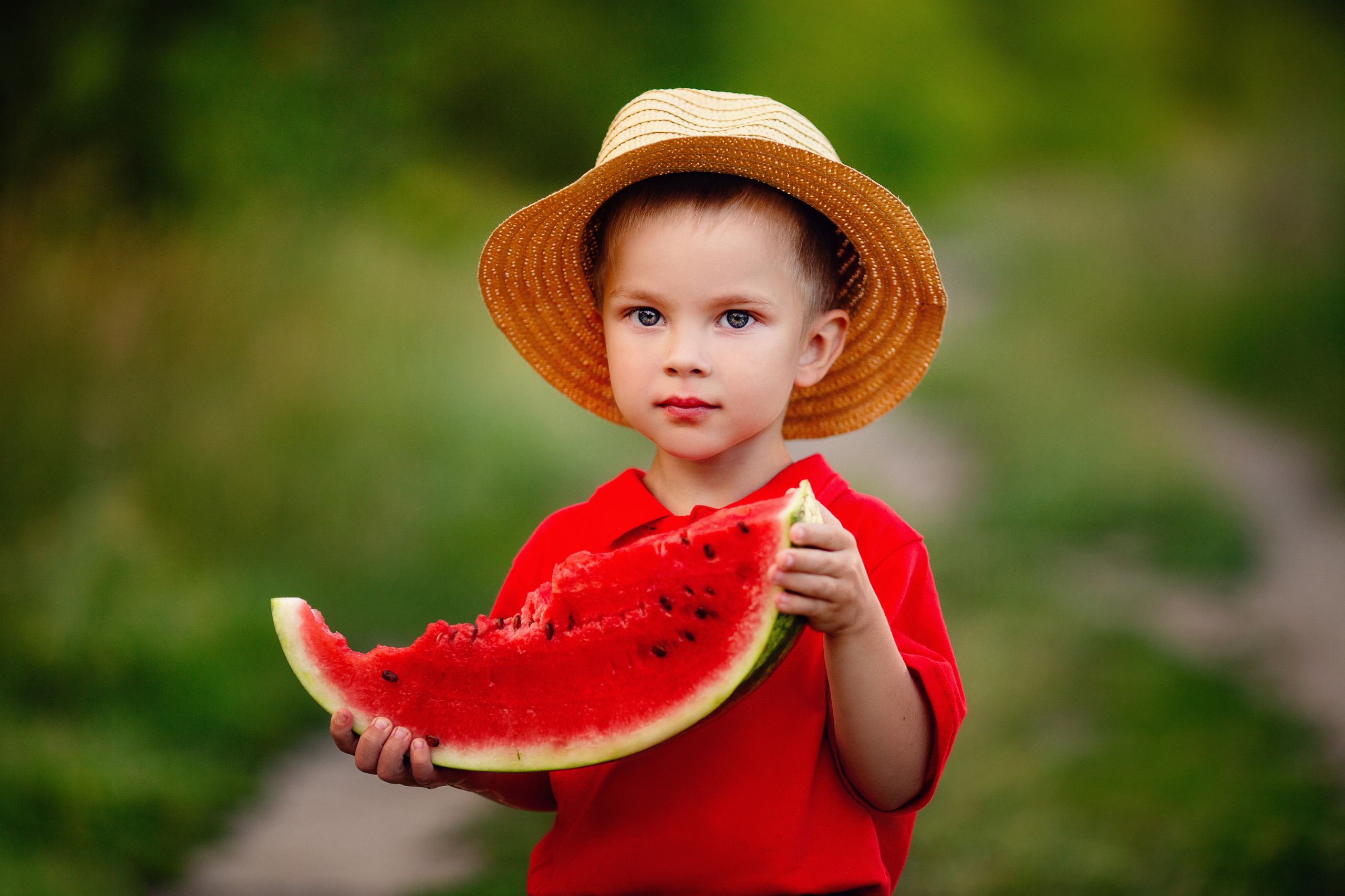Семейная прогулочная фотосессия в Омске. Фотограф в Омске Таня Бережная
