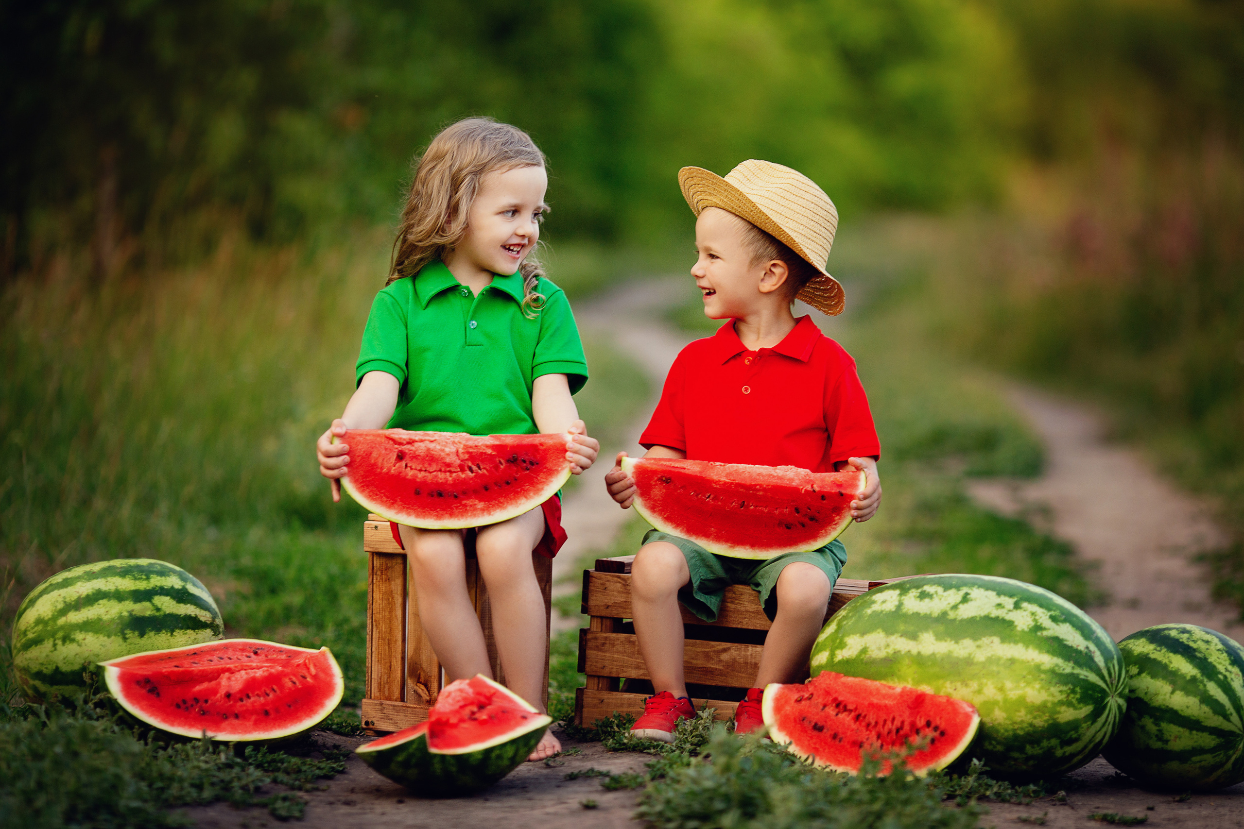 Семейная прогулочная фотосессия в Омске. Фотограф в Омске Таня Бережная