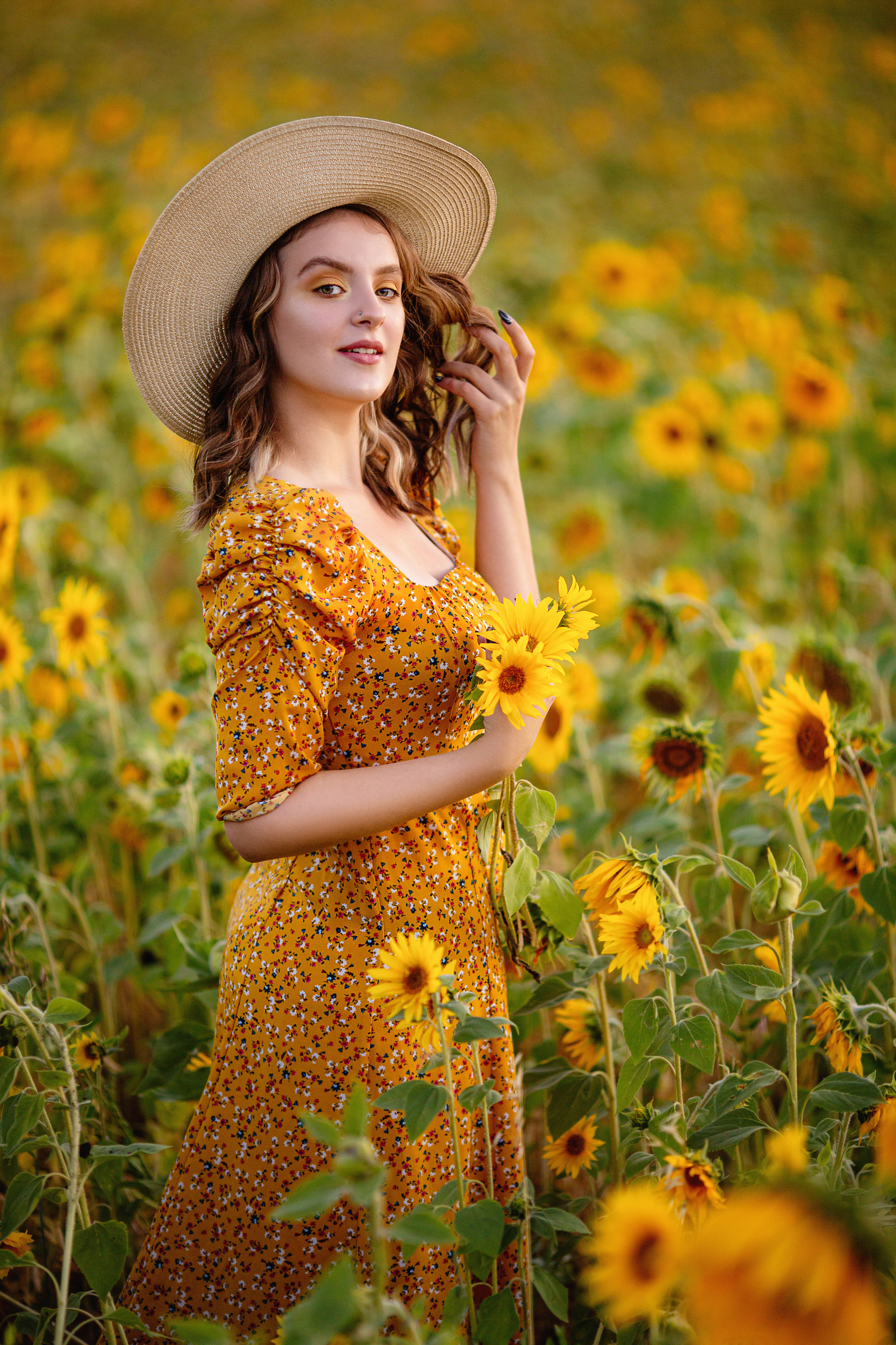 Семейная прогулочная фотосессия в Омске. Фотограф в Омске Таня Бережная