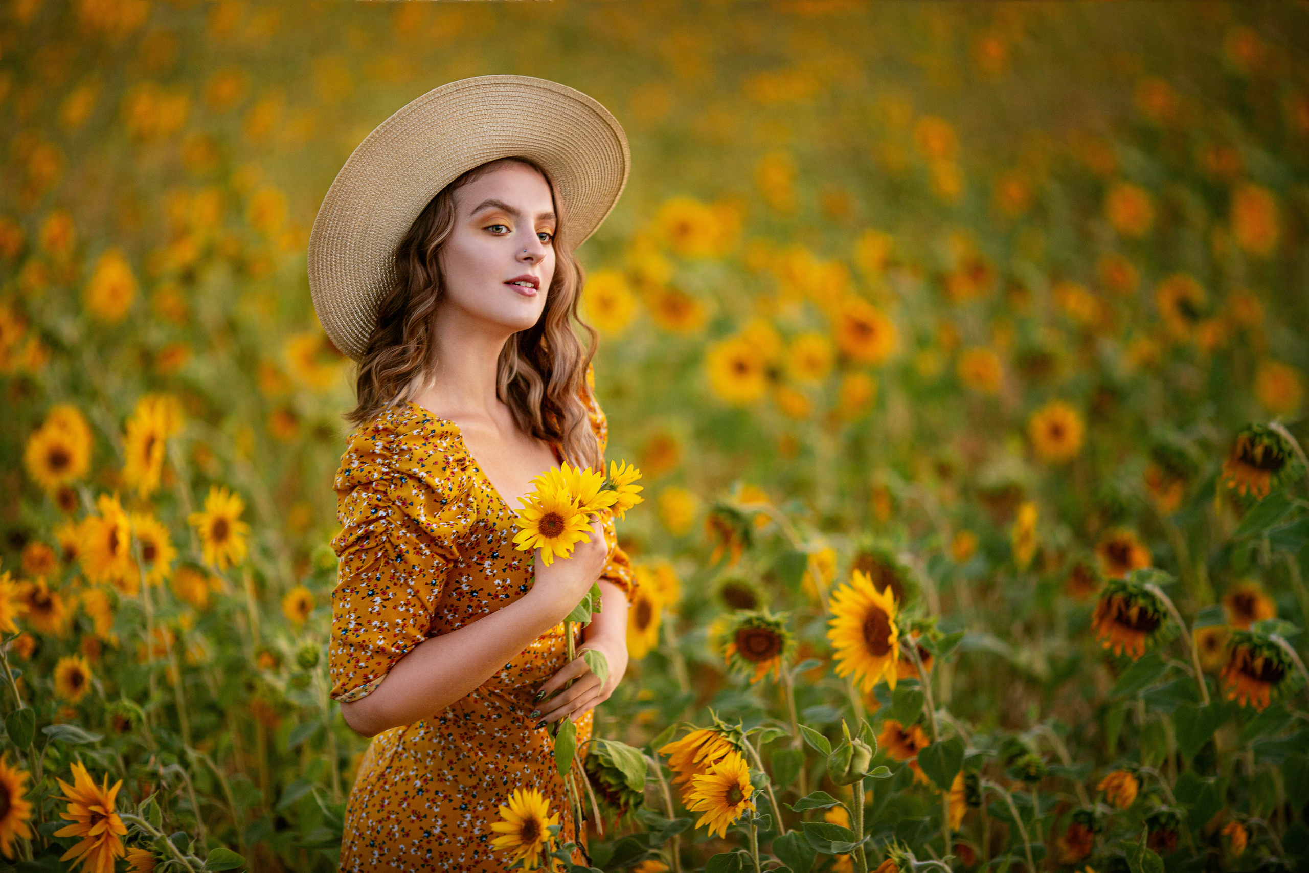 Семейная прогулочная фотосессия в Омске. Фотограф в Омске Таня Бережная