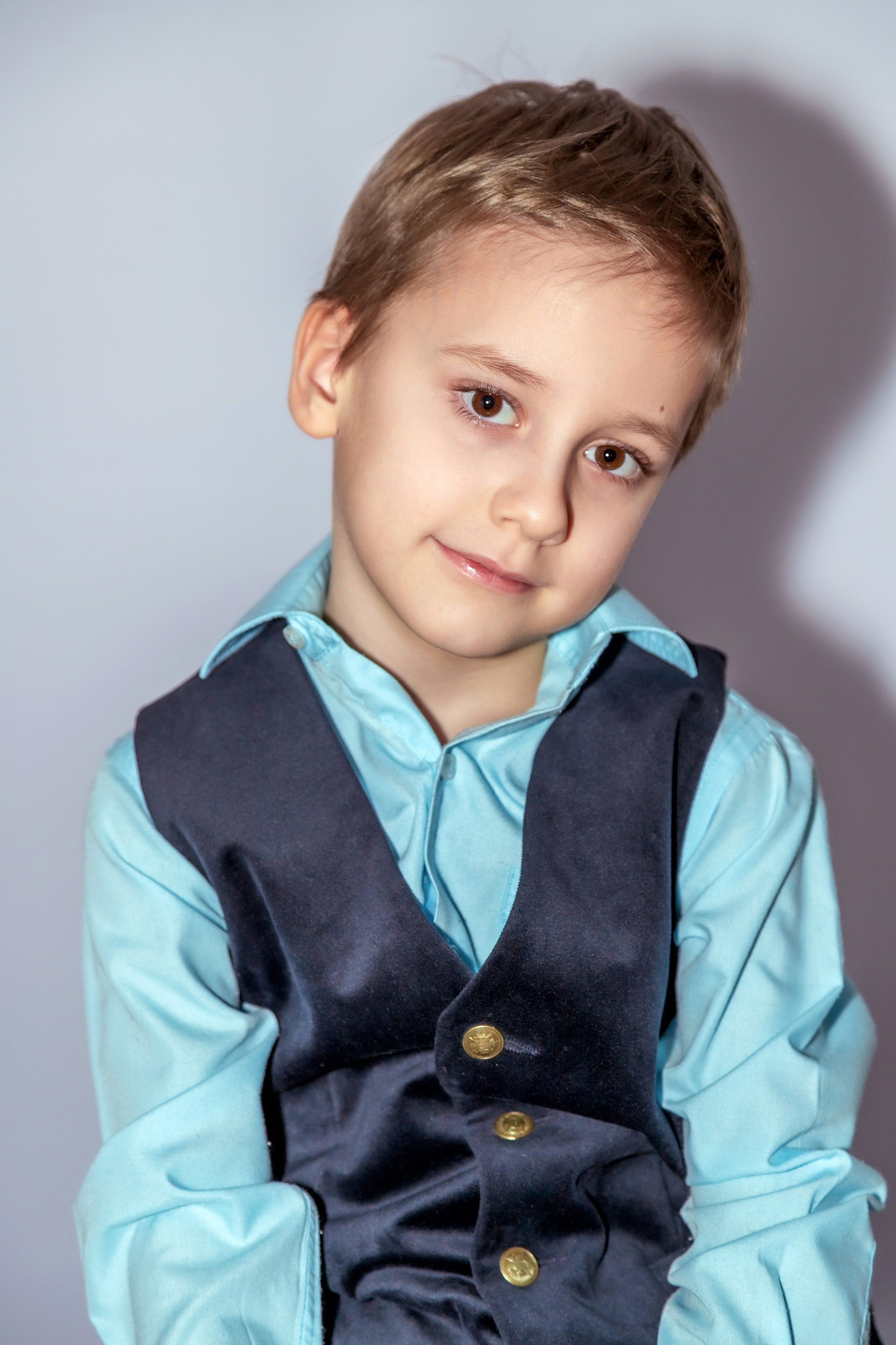 СТУДИЙНЫЙ минимализм ДЕТСКИЙ. Фотограф Алина Лебедь