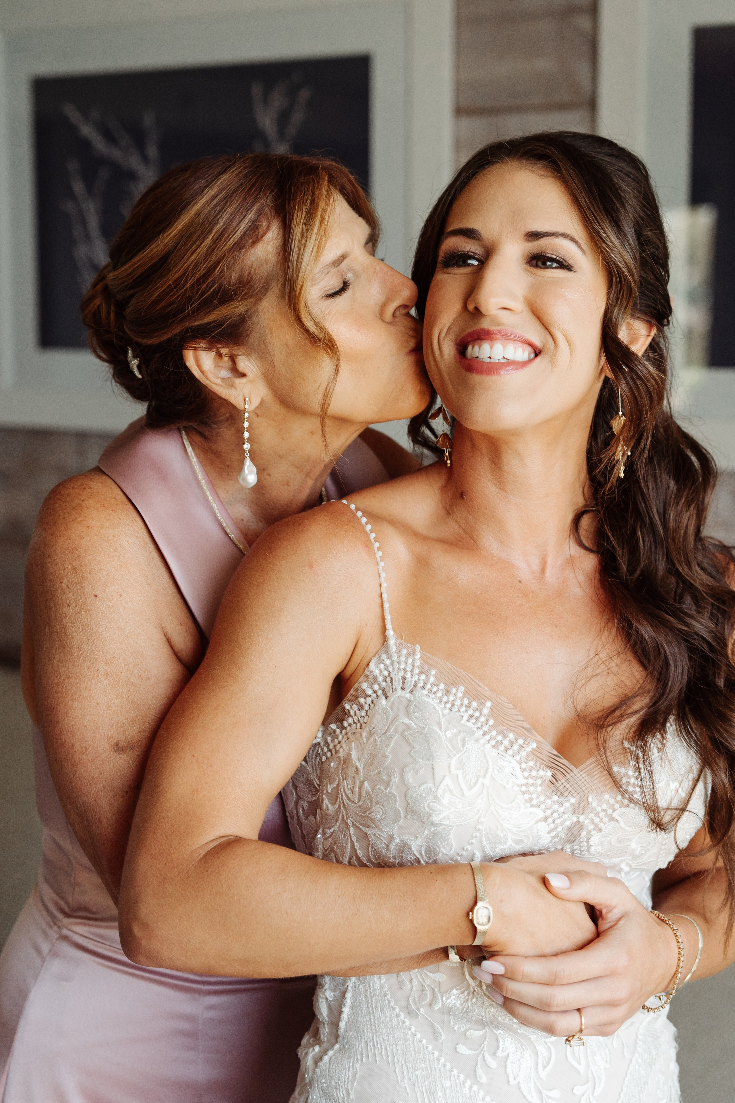 2025-08-16_BryanAmber. Ретушер Зенькевич Света