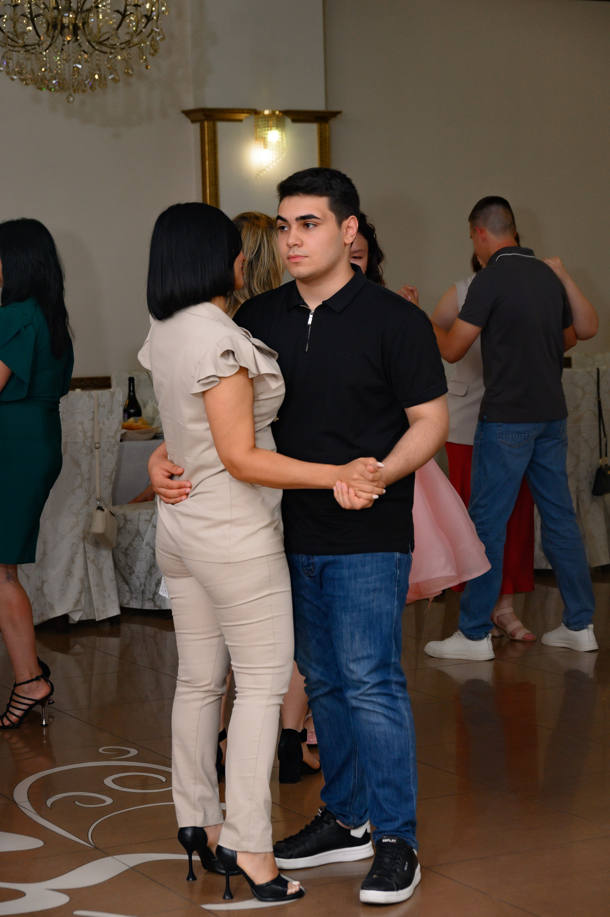 Выпускной 2025 9 кл. Семейный и детский фотограф в Новороссийске Лебедева Елена