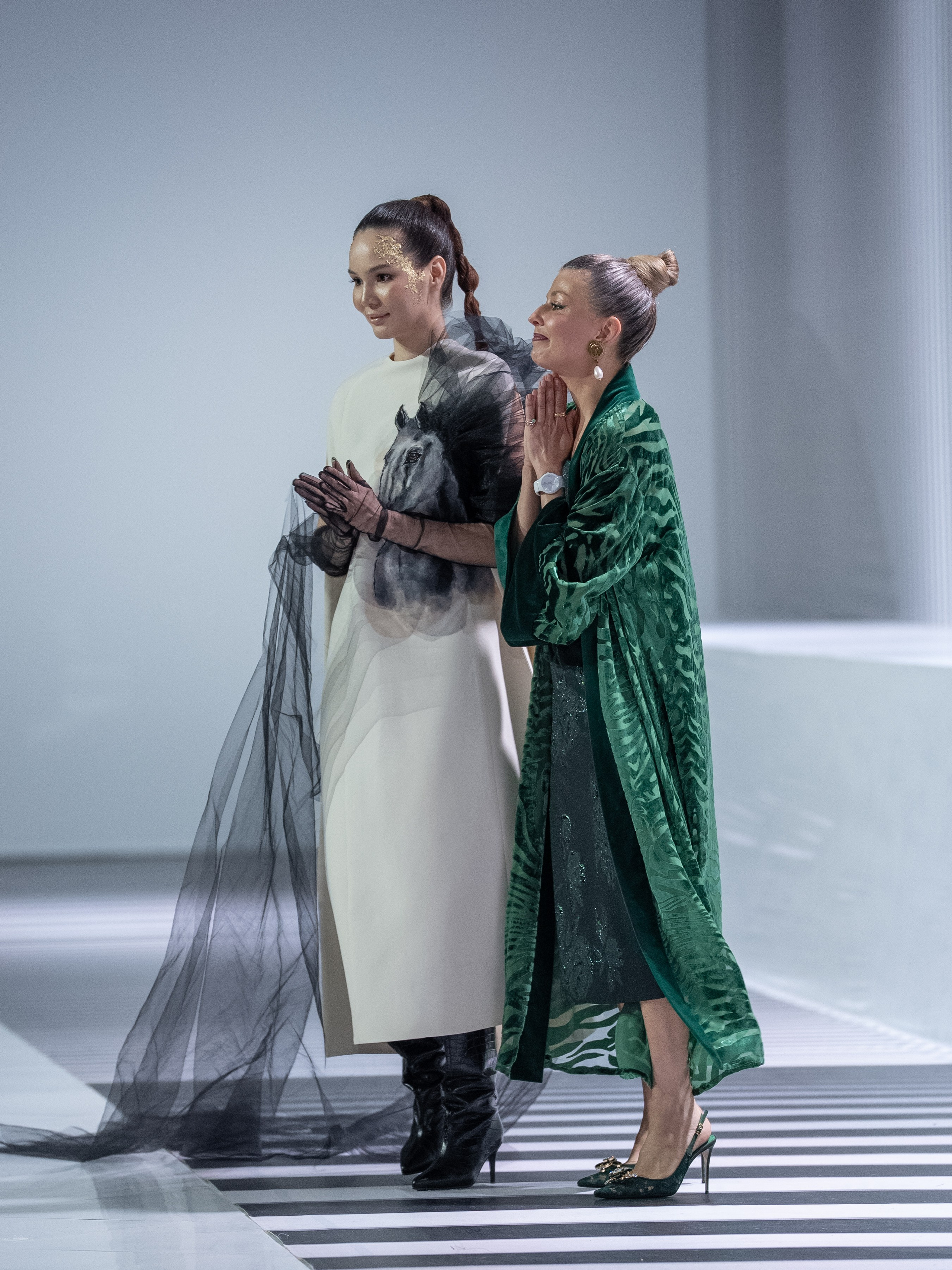 JENYA BER (Евгения Березуцкая, Россия). Сайт Алматинского НЮ АРТ, будуар и фэшн фотографа Дениса Карпенко