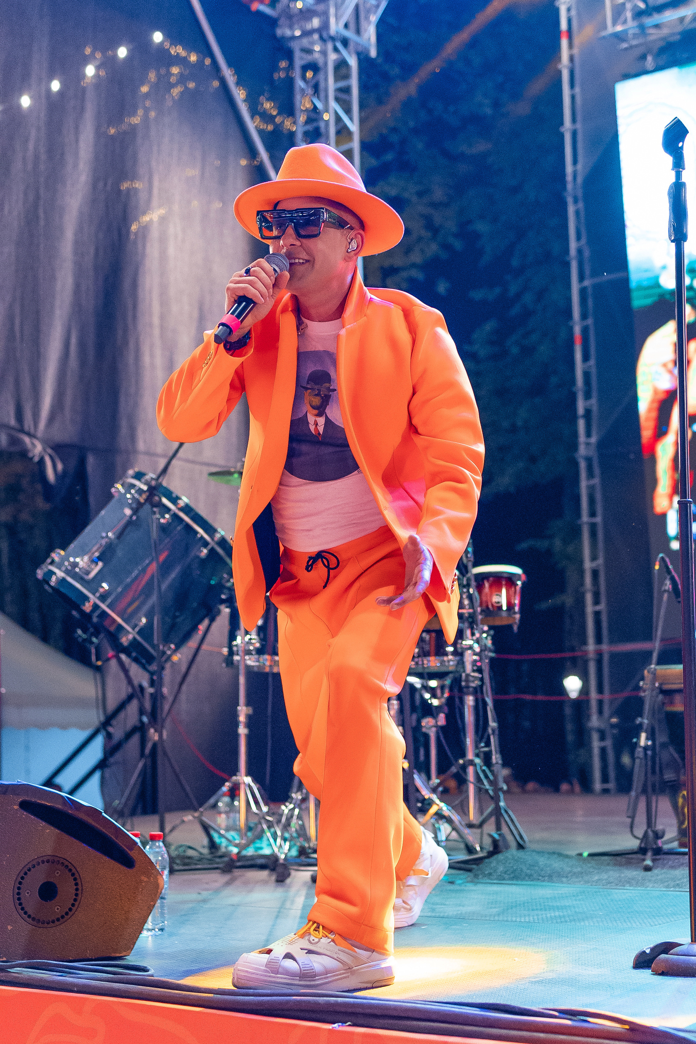 Да, шеф. Главная