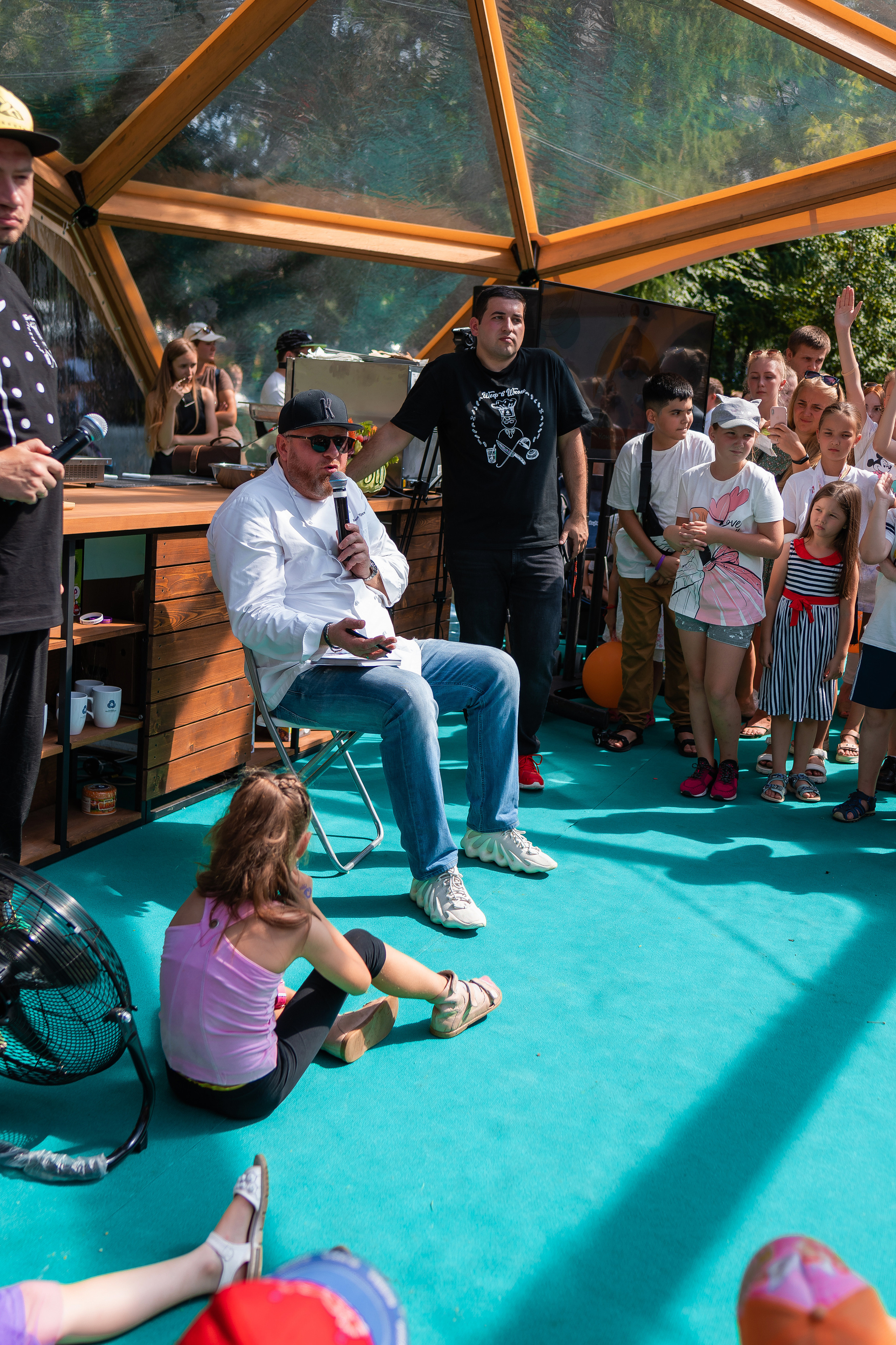 Да, шеф. Главная