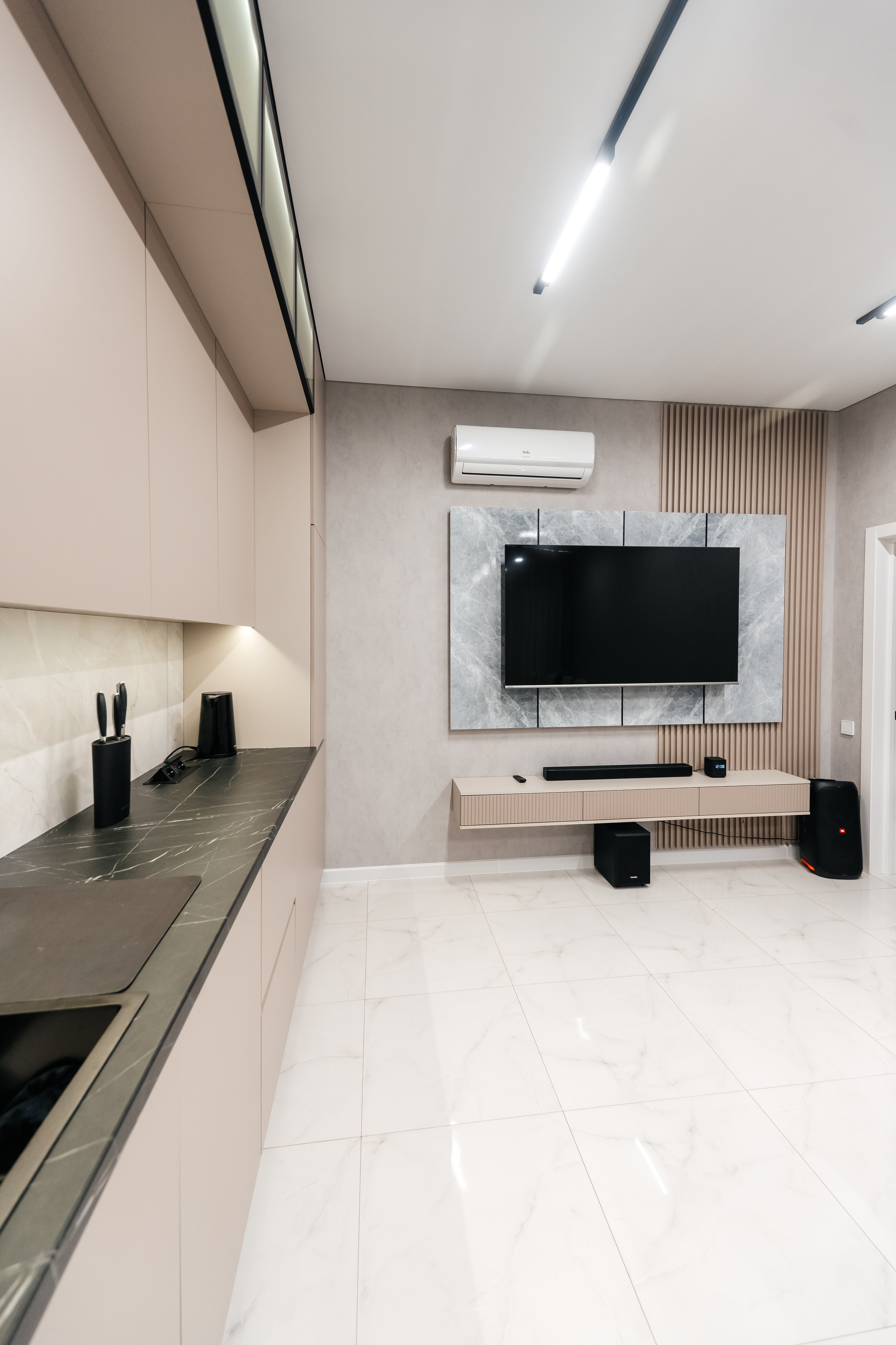 Дом Гагарина. Свадебный фотограф и видеограф Жанна и Ренат Костандян, Ставрополь