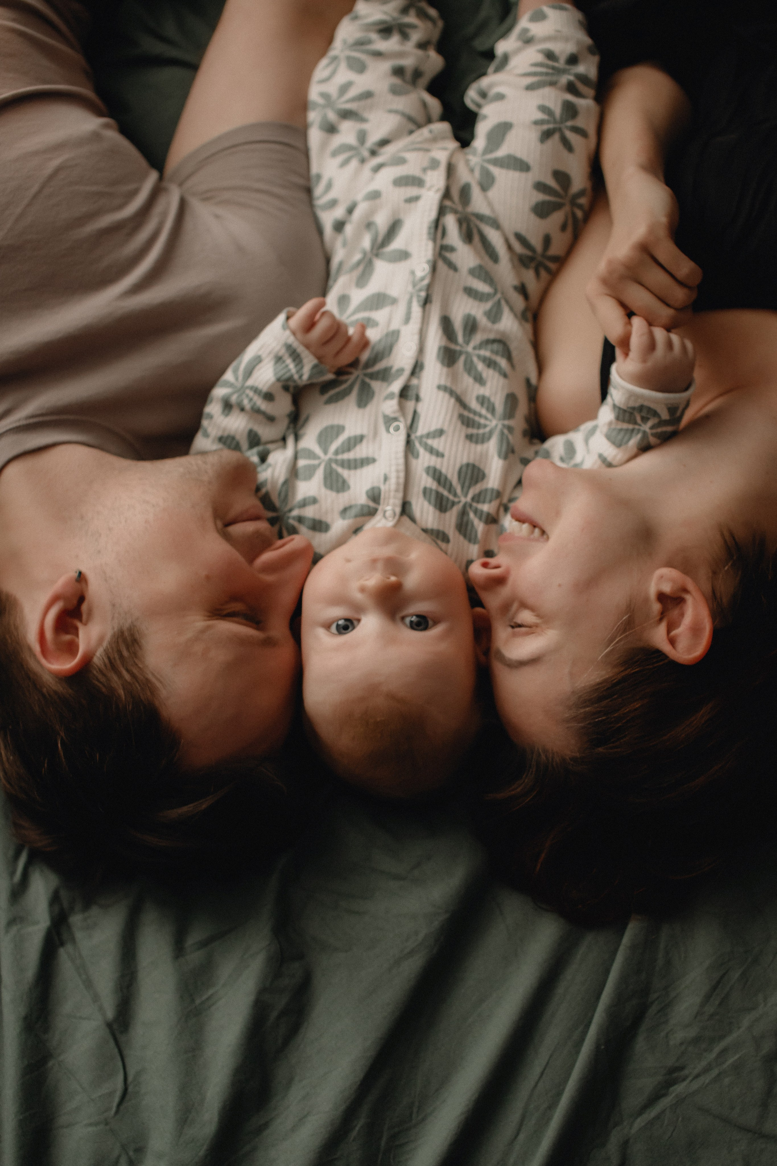 Дима, Катя и малыш Юра. Главная