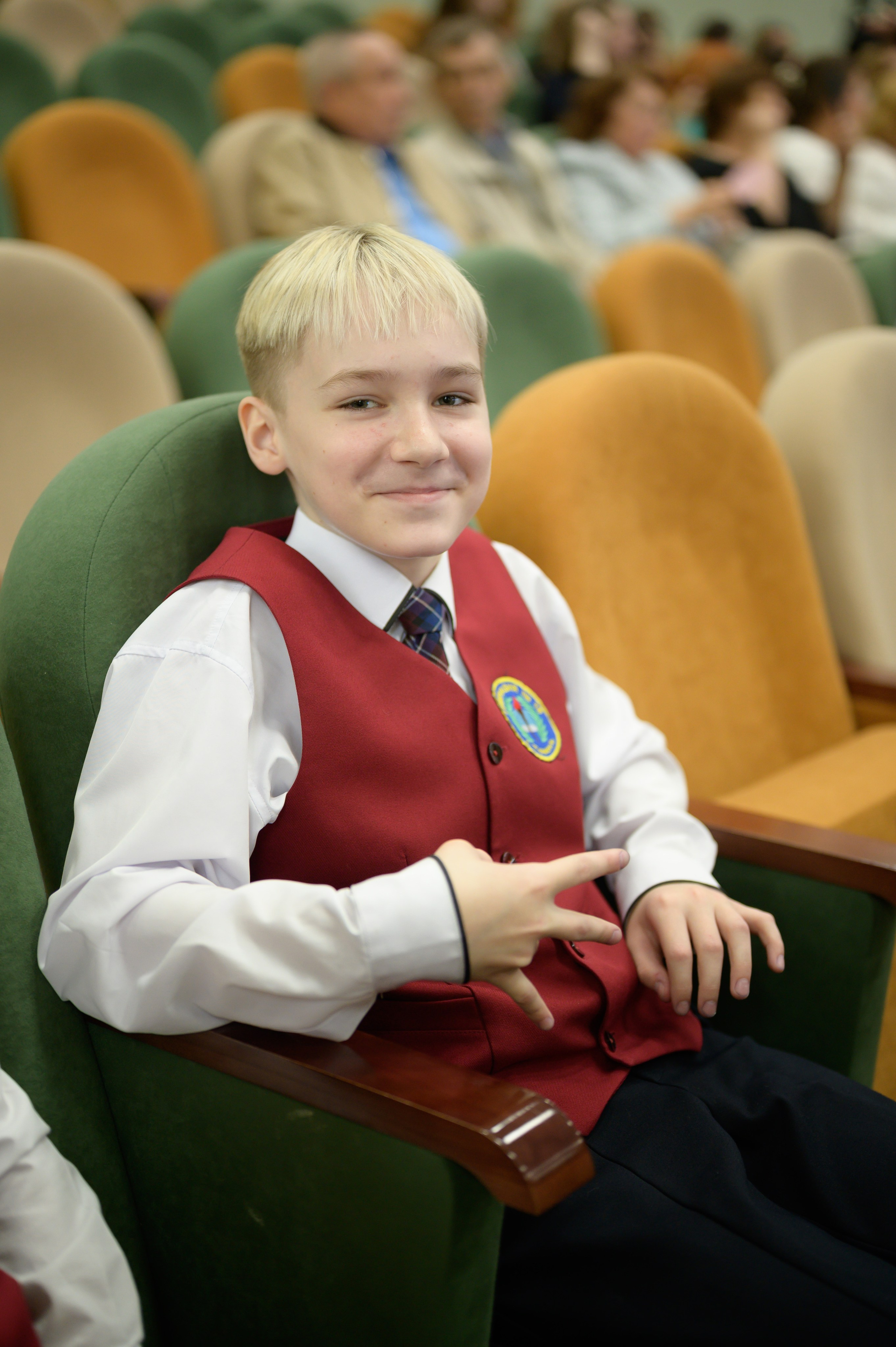 Выпускной 4Б гимназия № 16. Фотограф новорожденных, семейный детский в Тюмени Татьяна Морозова