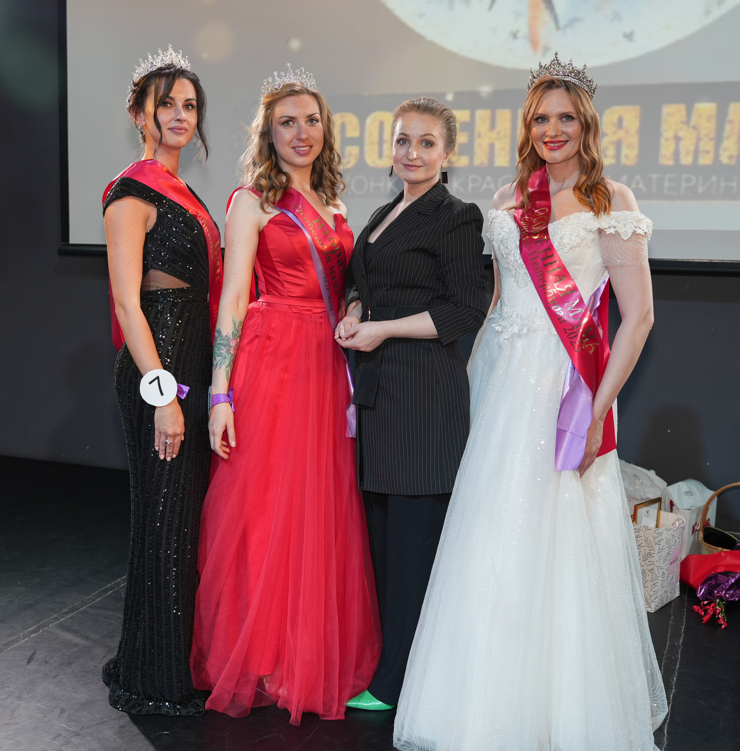 Конкурс Красоты и Материнства " Особенная Мама 2023». Детский и семейный фотограф в Сертолово Регина Хабибуллина