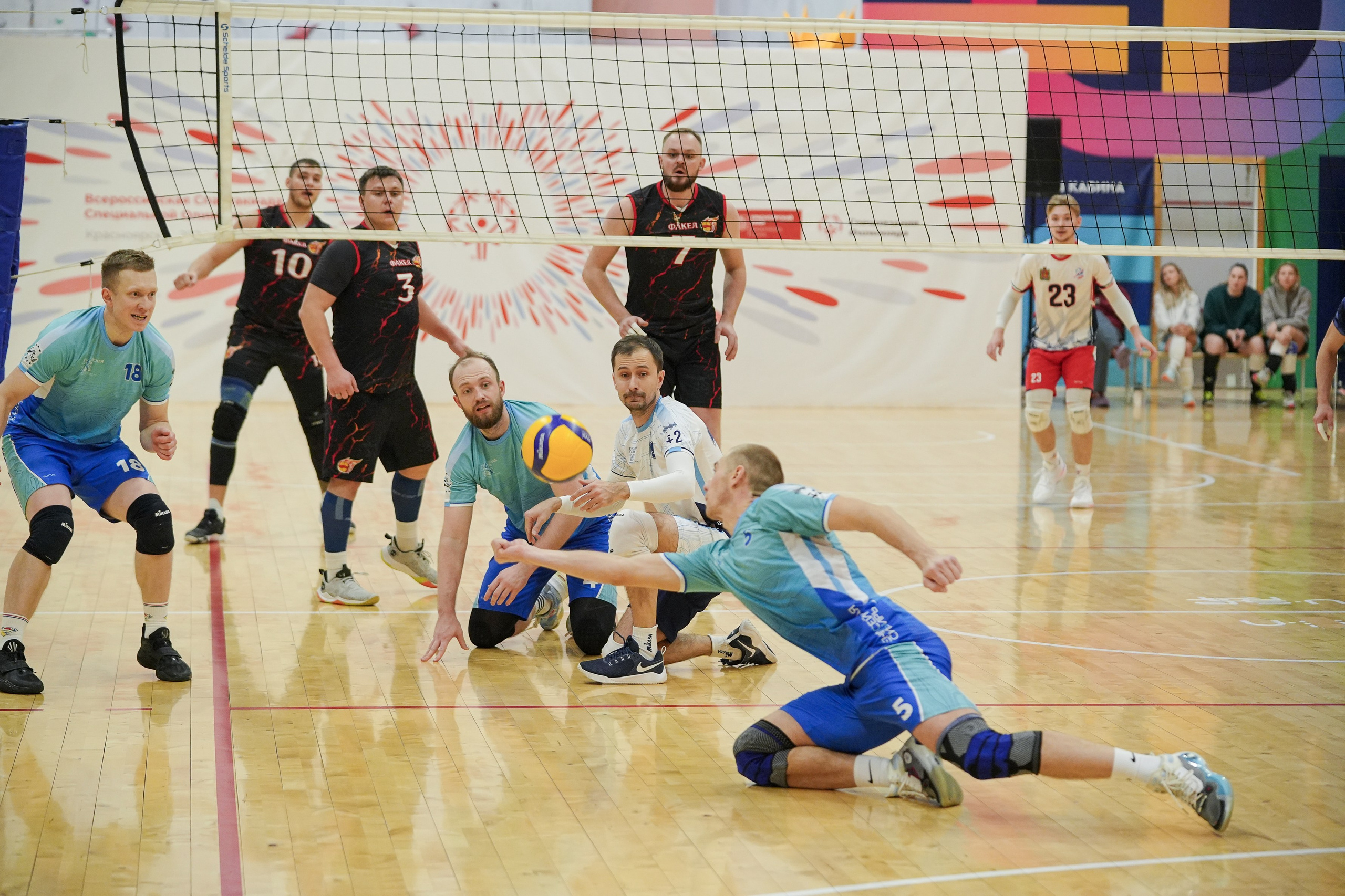 Волейбол. Репортажный фотограф Красноярск Алекс Чампакхам