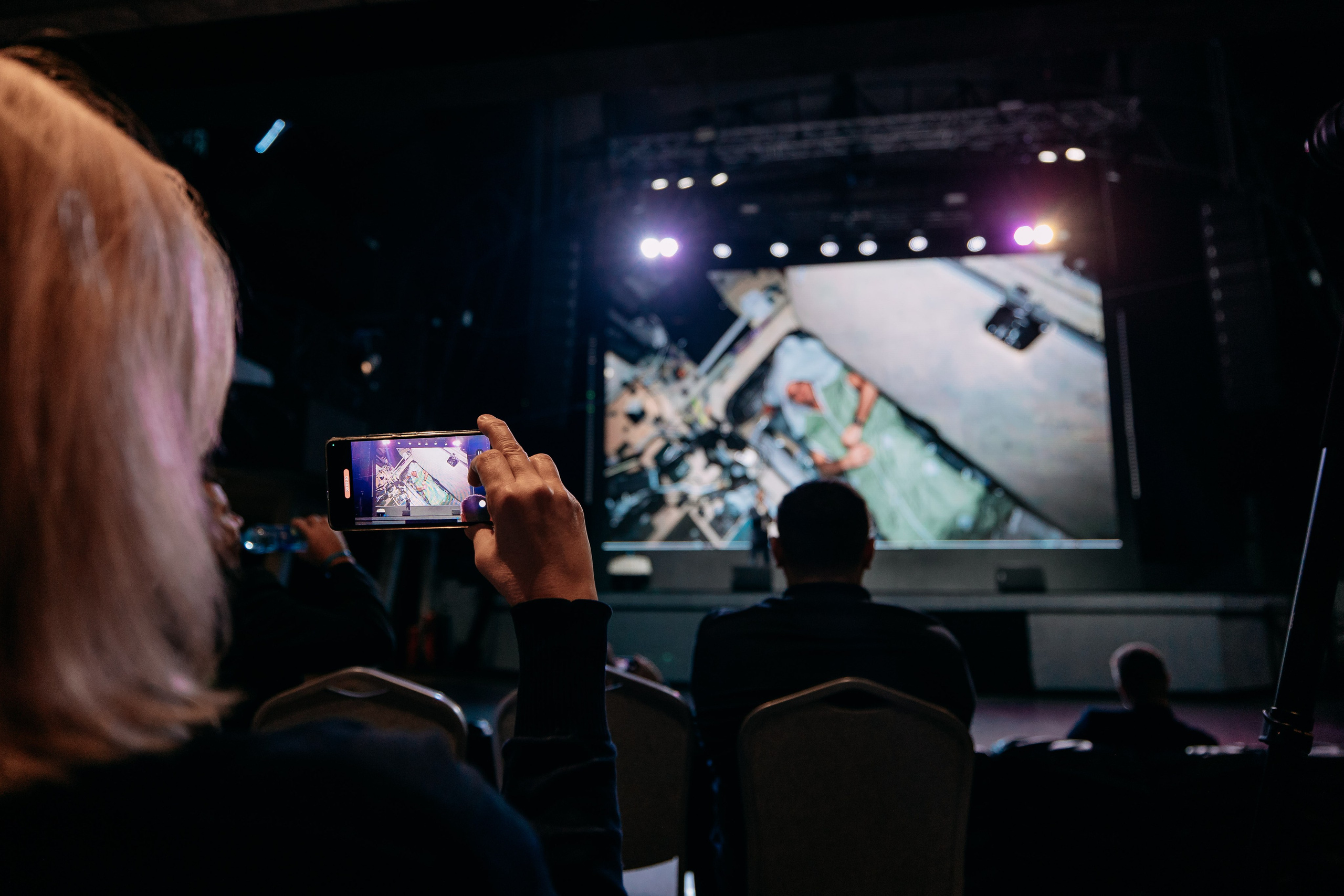 Форум. Фото и видео съемка. Андрей Ионов