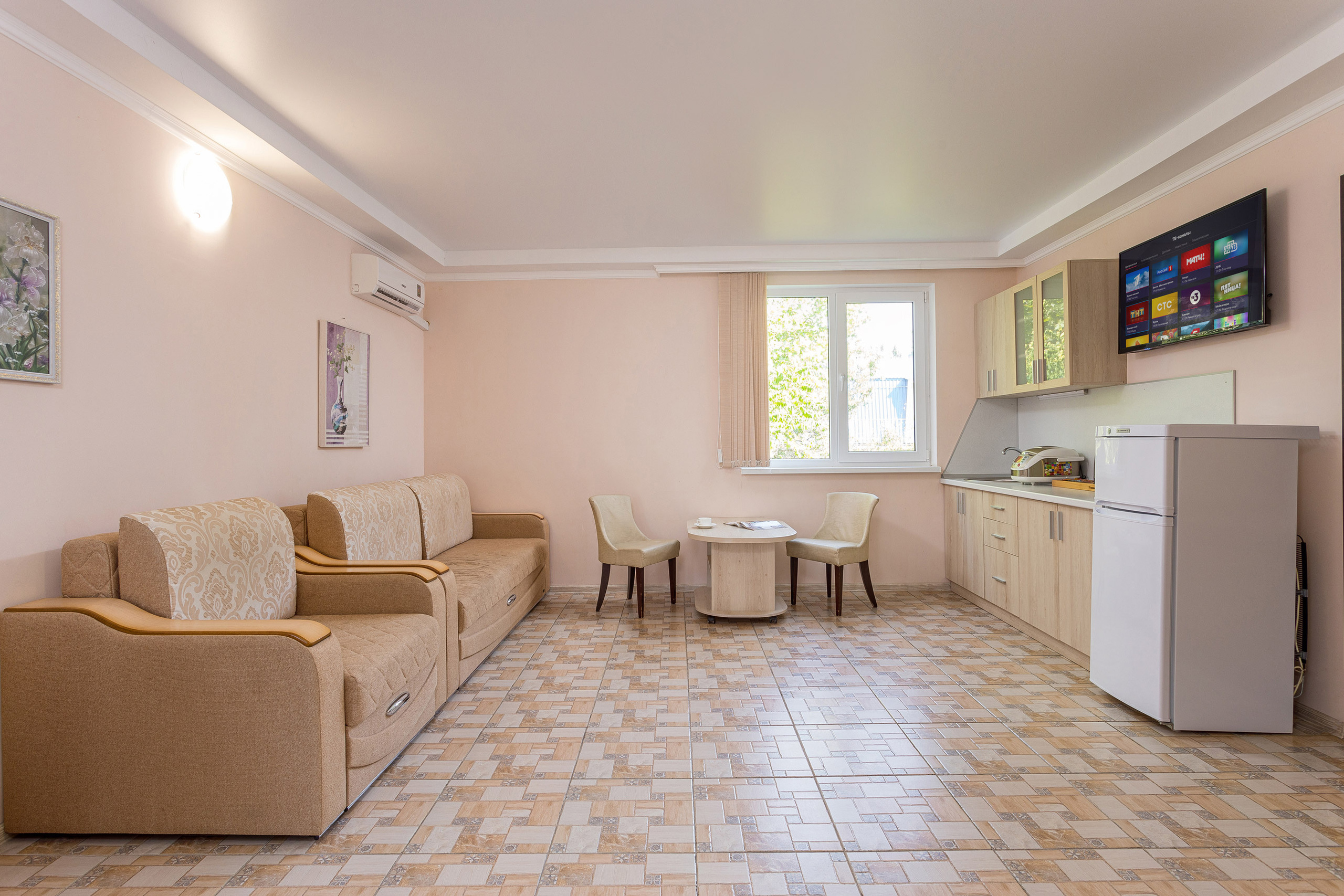 ГК «РУСИЧ» — Гостиничный комплекс Русич. г. Анапа. Интерьерный фотограф Краснодар: профессионально по доступным ценам