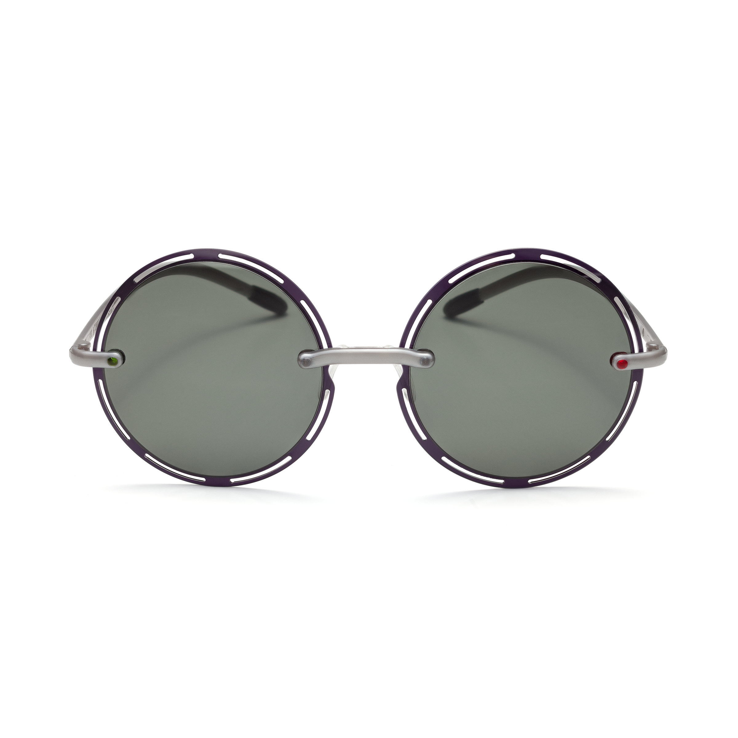 Предметная фотография очков. Студия предметной фотосъемки в Санкт-Петербурге