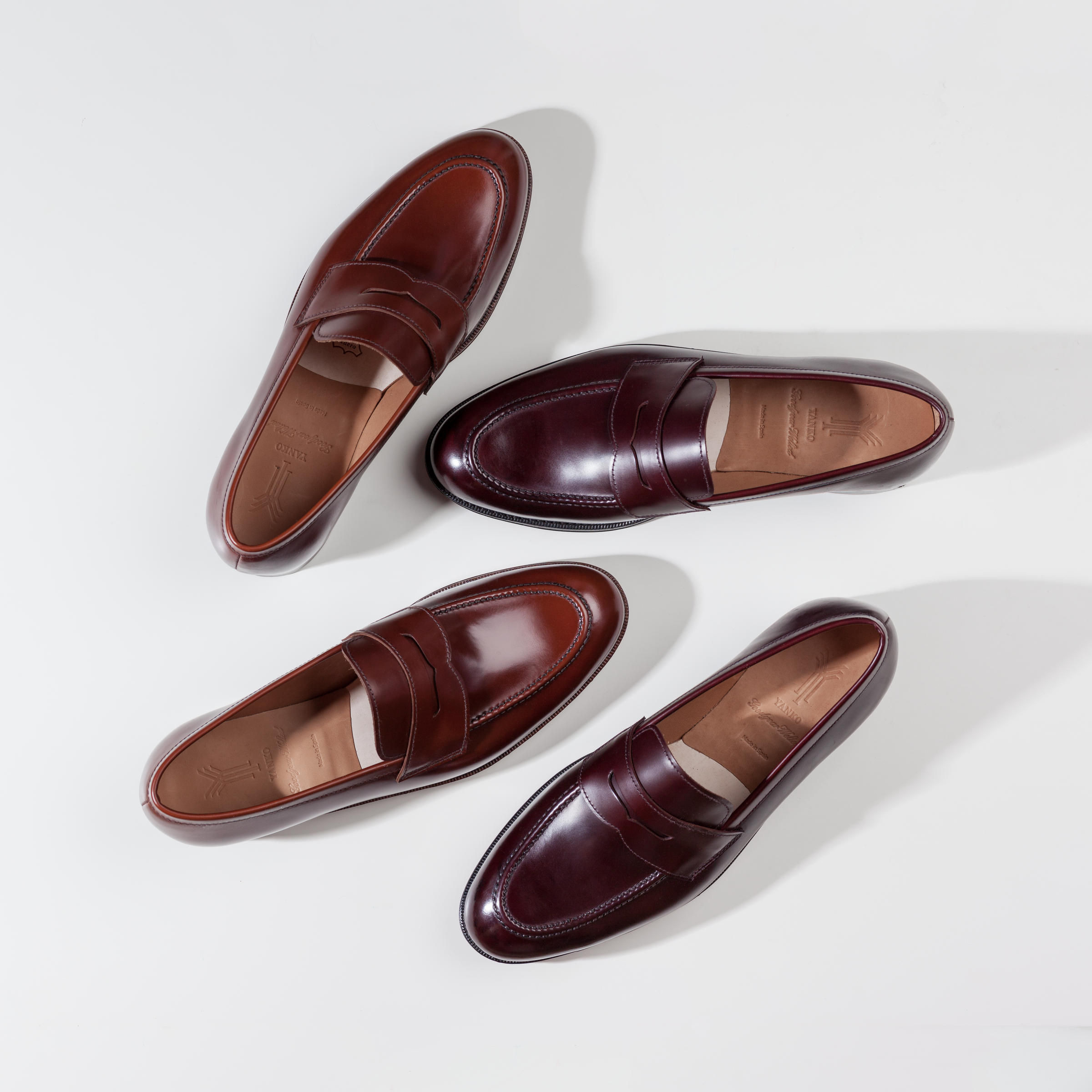 Предметная фотография обуви. Студия предметной фотосъемки в Санкт-Петербурге