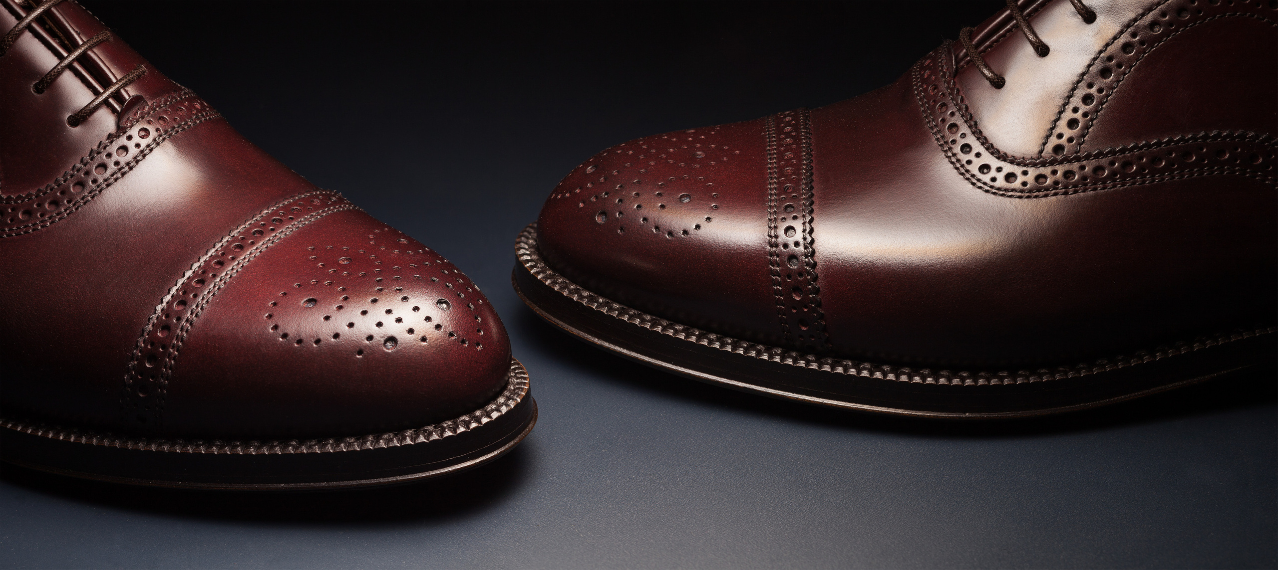 Предметная фотография обуви. Студия предметной фотосъемки в Санкт-Петербурге