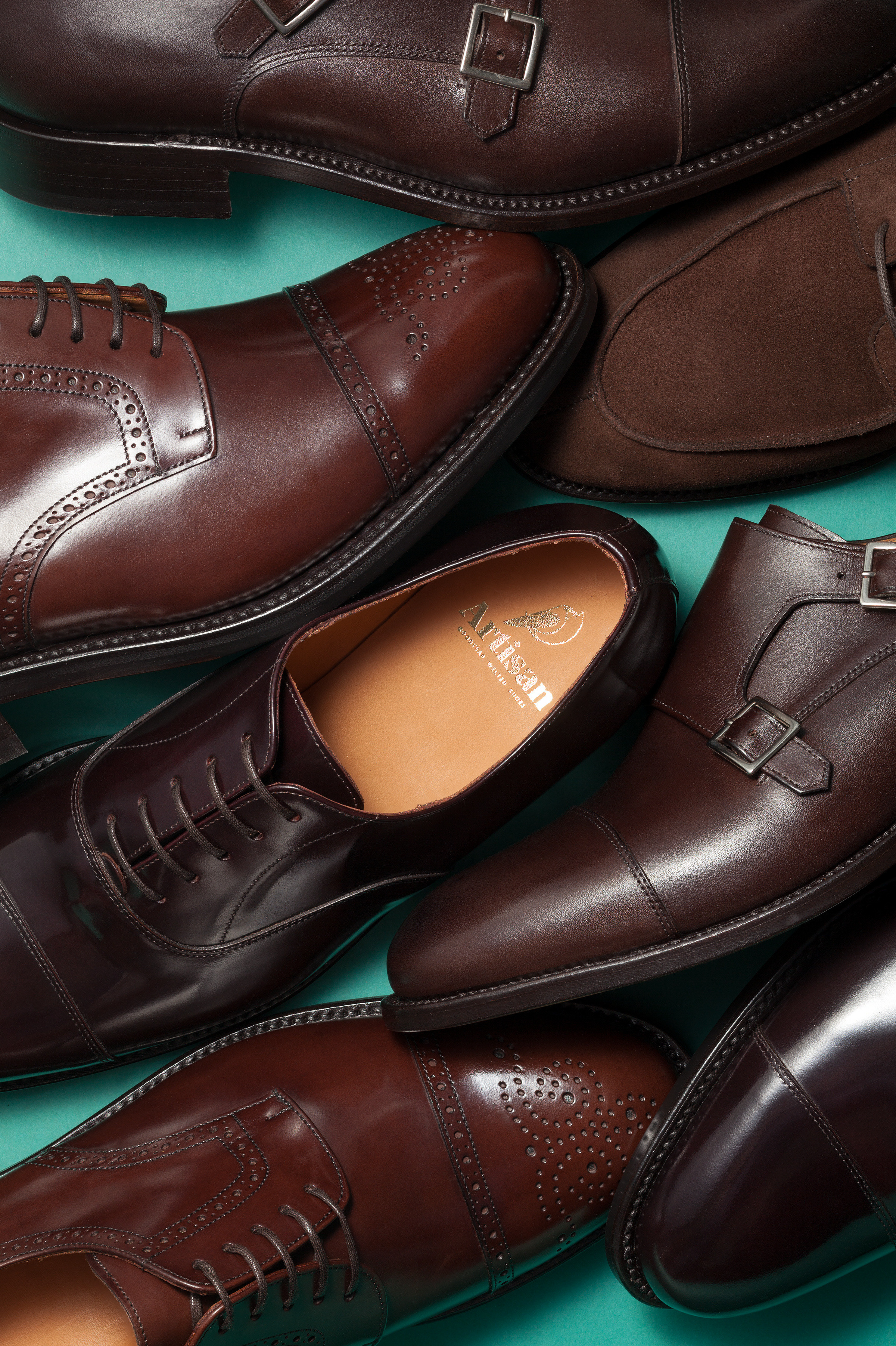 Предметная фотография обуви. Студия предметной фотосъемки в Санкт-Петербурге