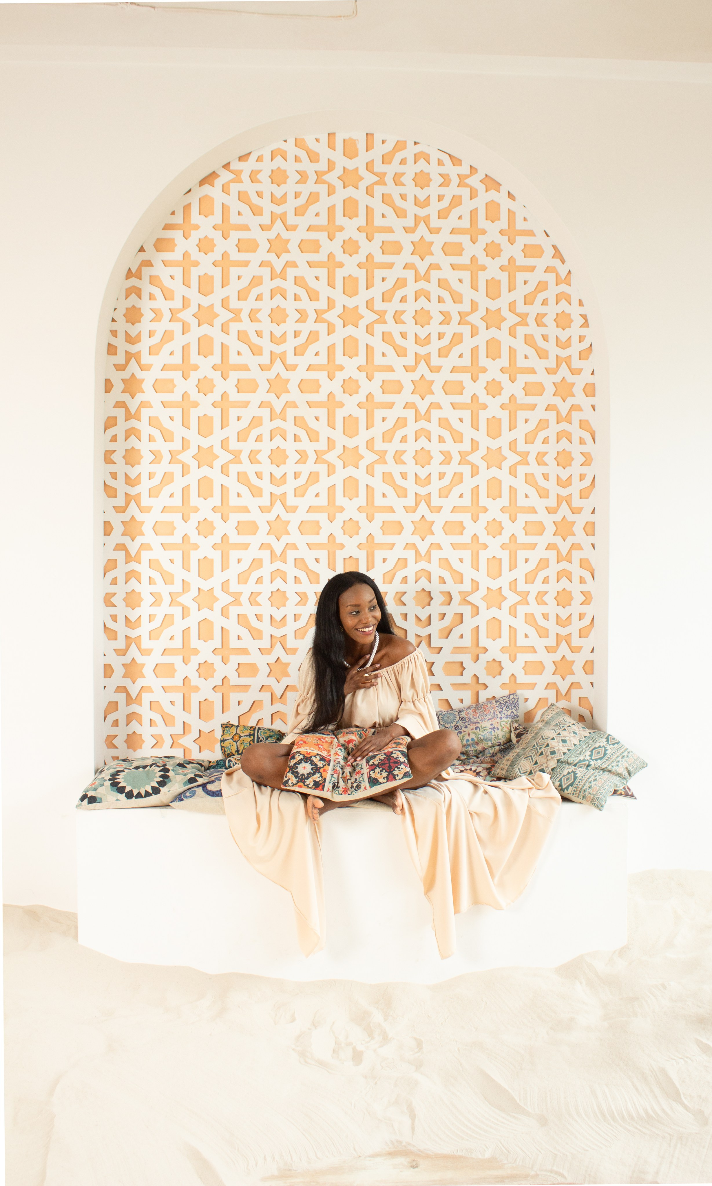 African style portrait, Morocco, studio photos, woman portrait, портрет девушки в фотостудии, студийная съемка, фотограф Соня с Земли, студийная фотосессия в Москве, женский портрет, портрет в студии с мягким светом, профессиональная студийная съемка, Марокко, африканский стиль, этно, этнический, этническая, бохо, ethno, ethnic, boho, Африка, Africa, professional studio photoshoot