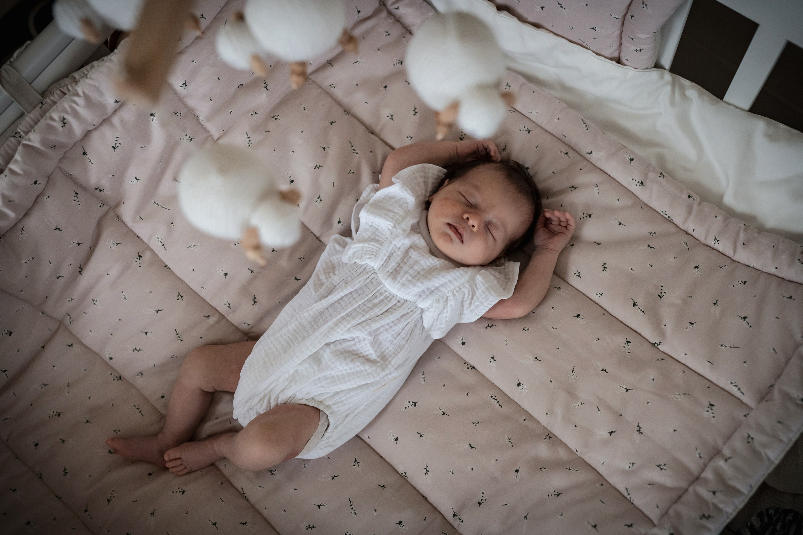 Фотосъемка новорожденных. Фотограф Крещения и Венчания в Москве