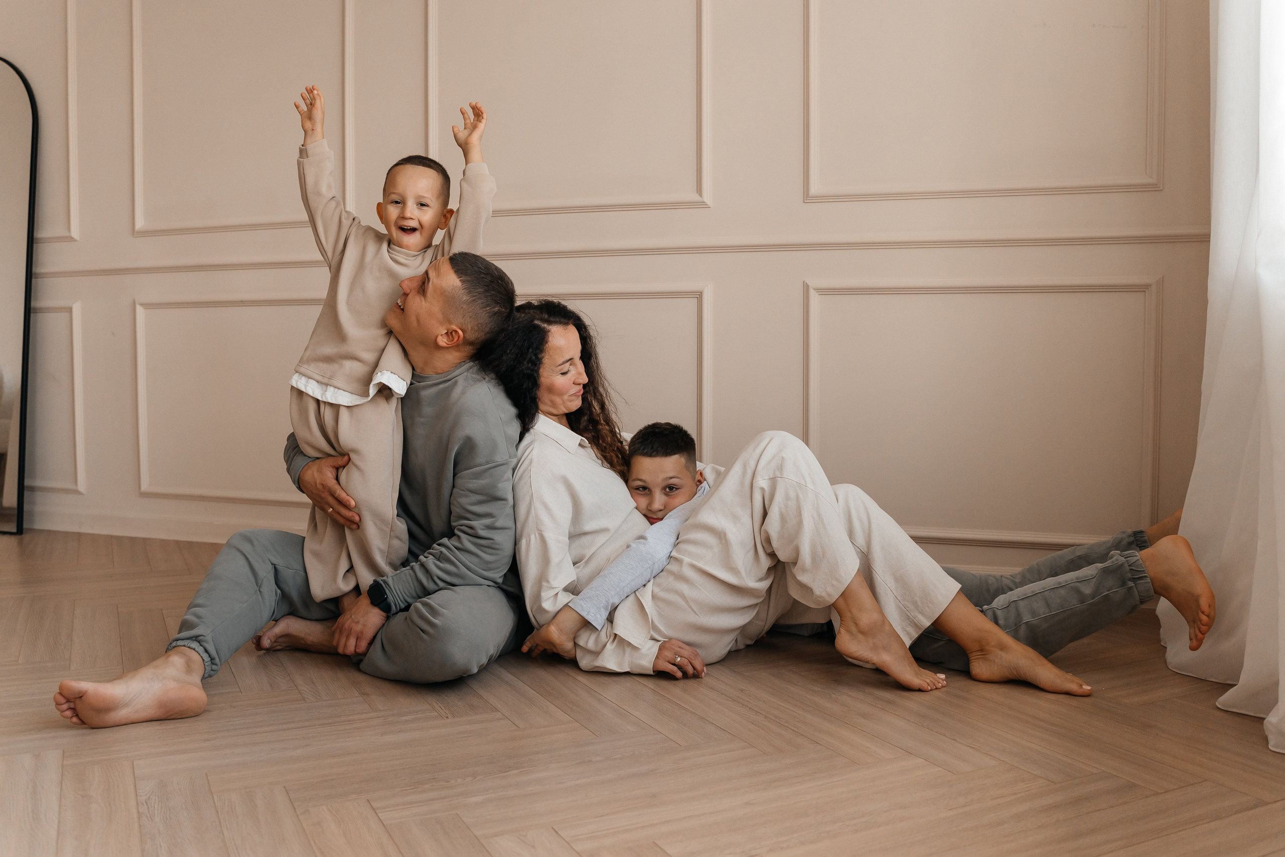 Илья, Вера, Сёма и Дима. Волик Мария