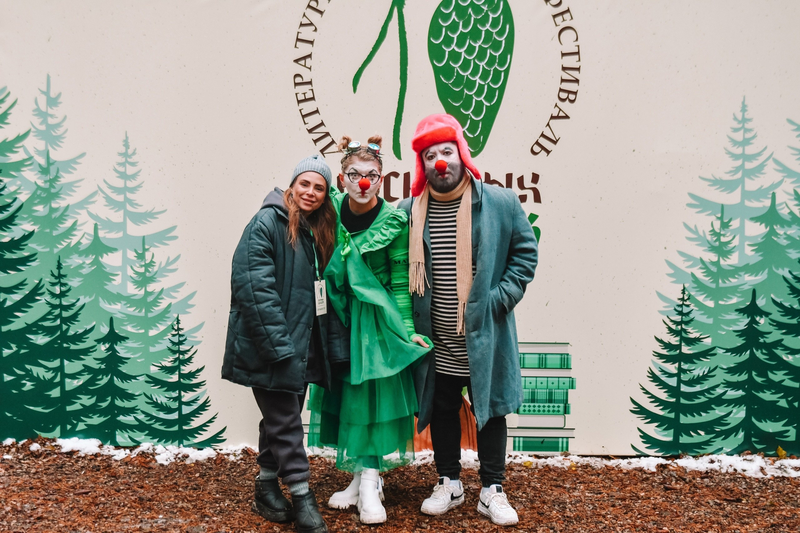 10 сосновых шишек. Kirillova Studio — мастерская декора и событий Юли Кирилловой