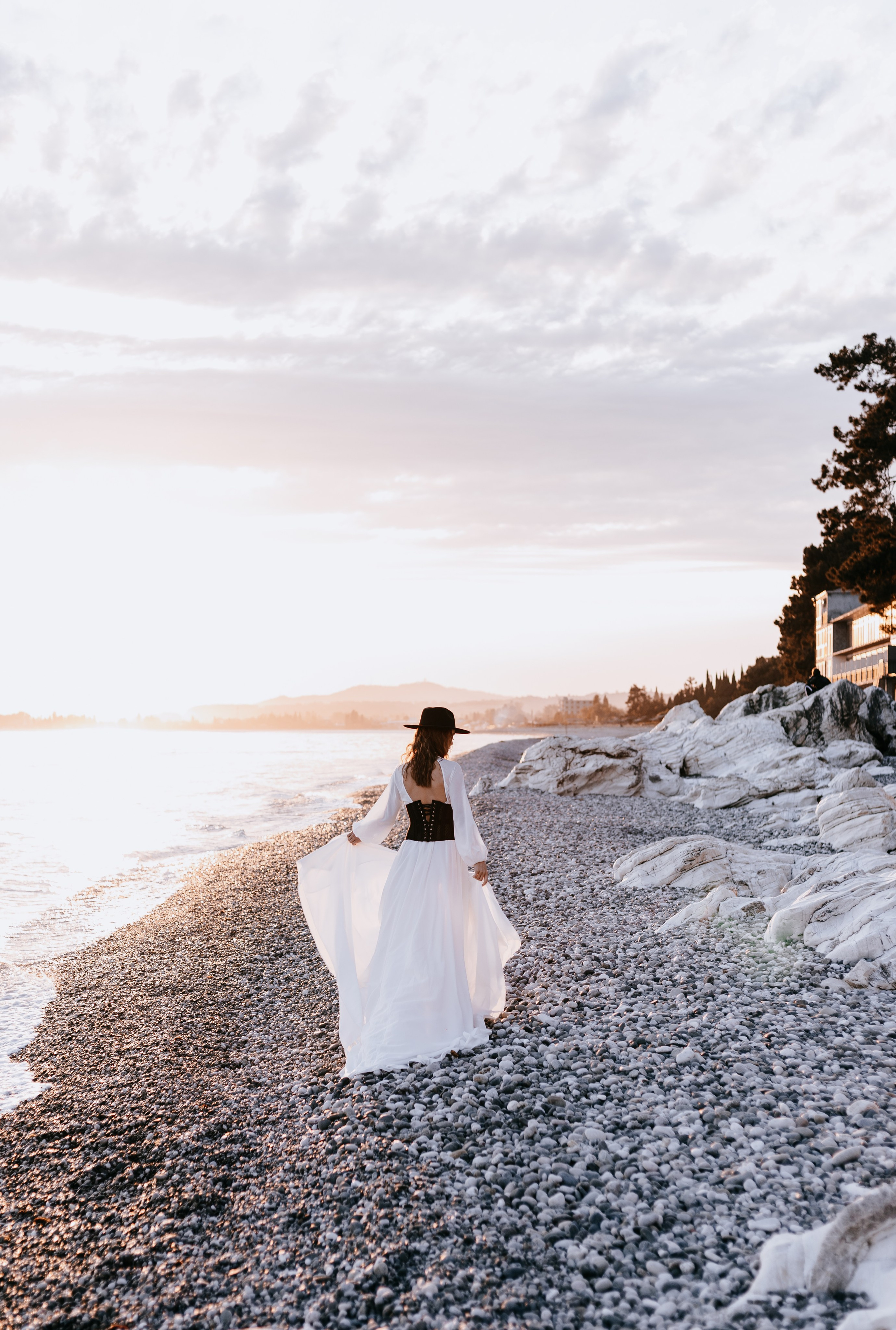 На белых скалах. Photographer Victoria Slavnova