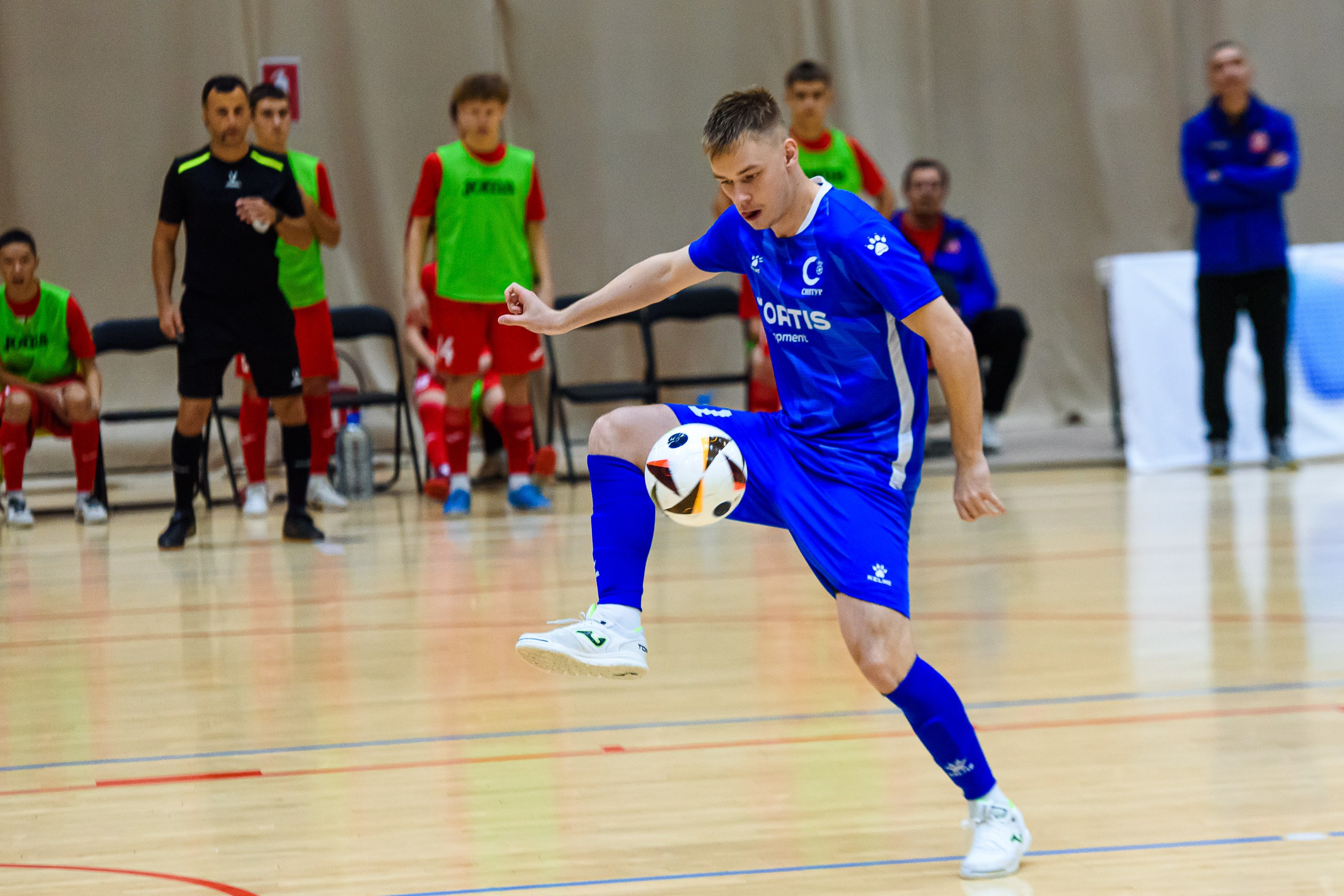 Высшая лига по футзалу — Сезон 2024-2025 — 2ой тур. Репортажный фотограф в Кемерово