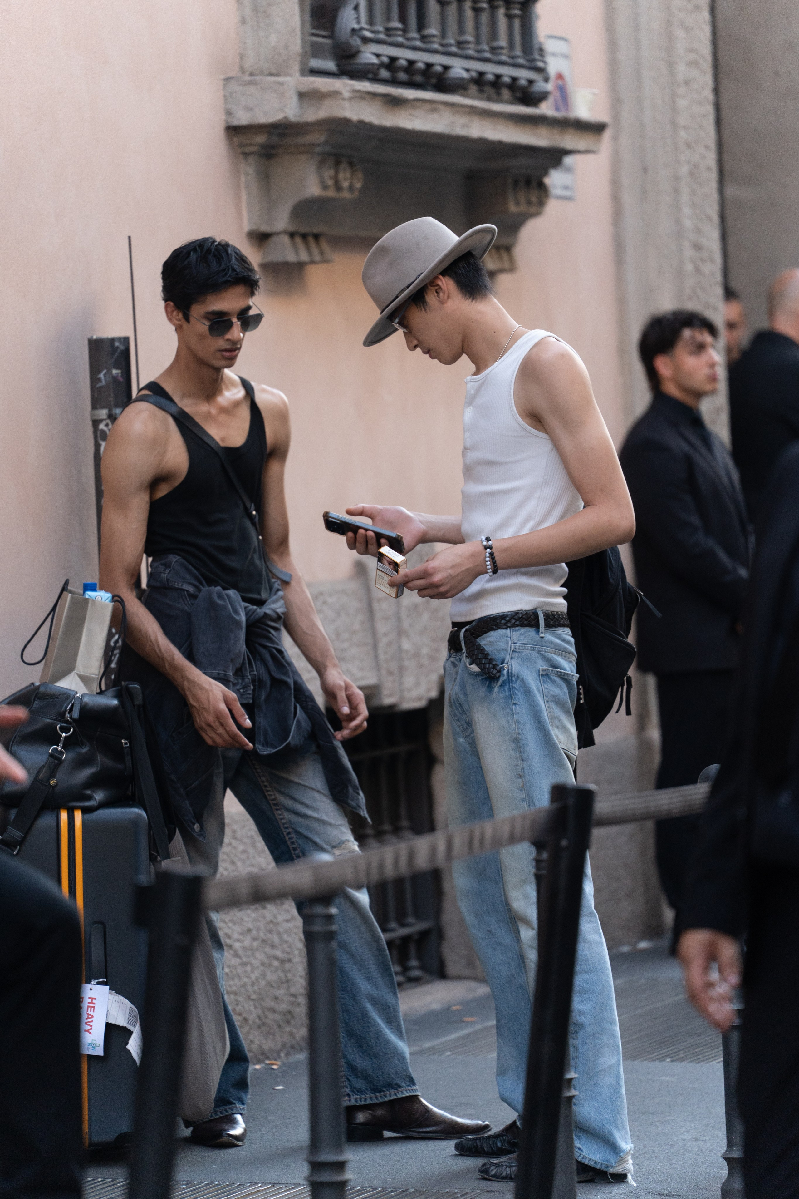 Streetstyle Men’s Milan FW SS'27. Photographer of your fashion moments