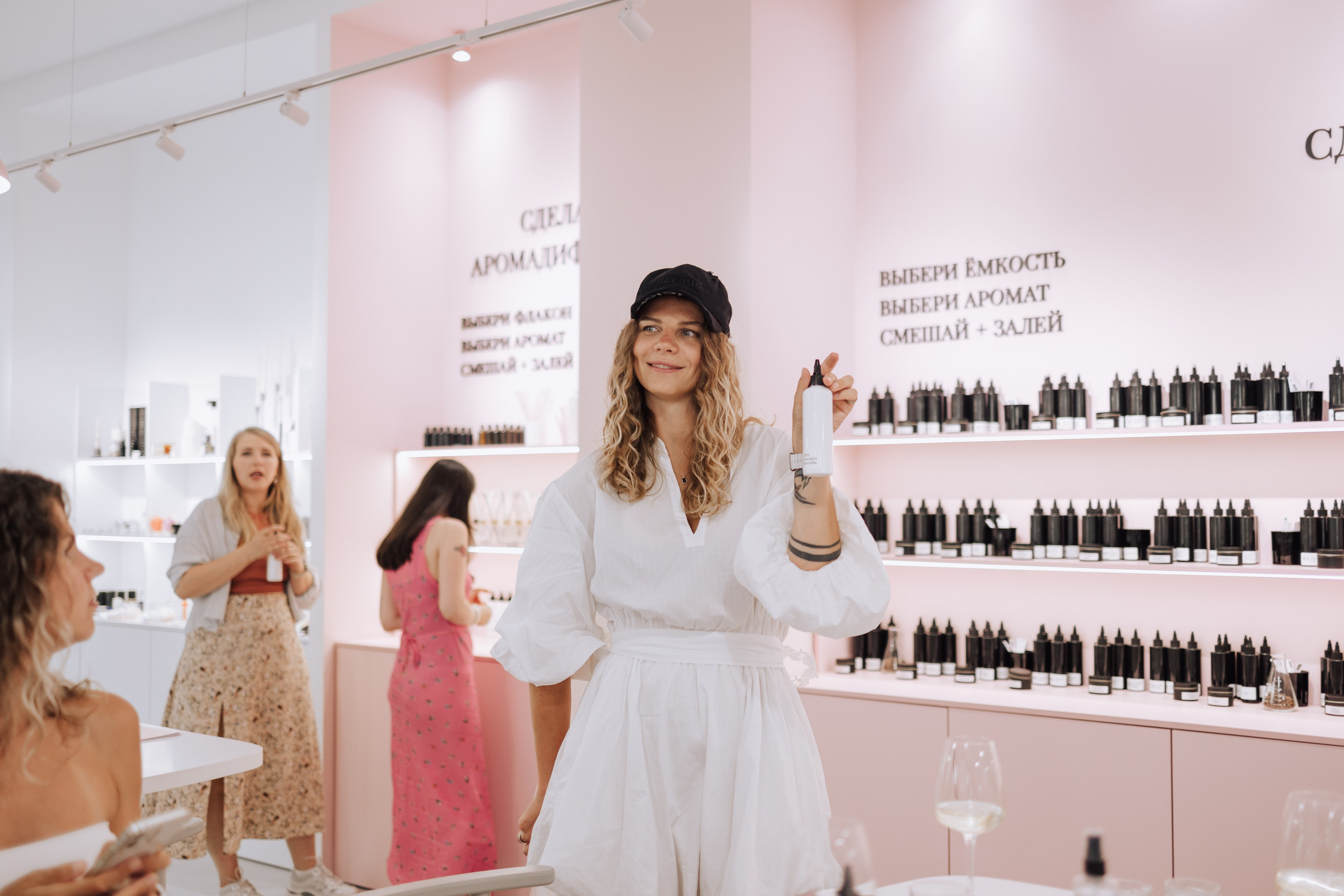 Rewax 18.07.24. Репортажный и портретный фотограф в Санктпетербурге. Видиосъемка мероприятий в Санкт-Петербурге