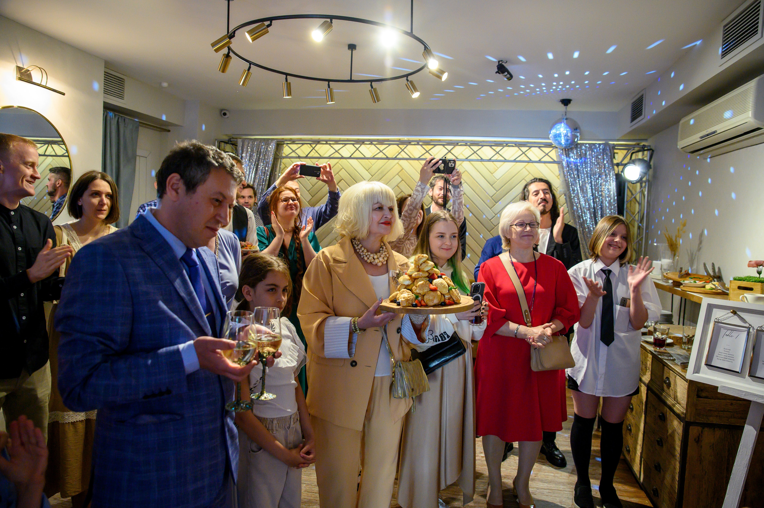 Свадебный банкет. Профессиональный фотограф в Санкт-Петербурге