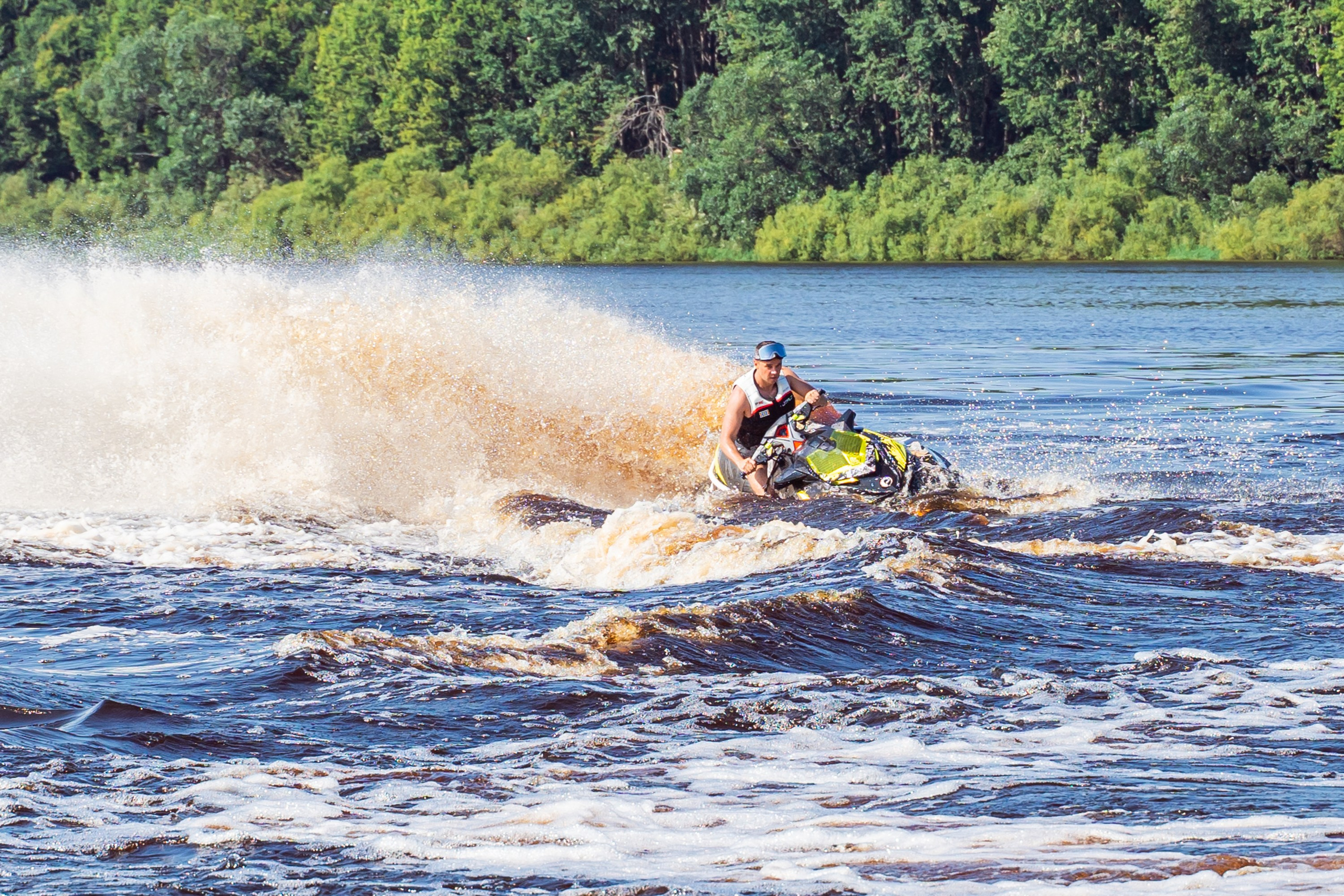 Гидровыезд -Великий Новгород. Свадебный, семейный, портретный, репортажный фотограф в Санкт-Петербурге