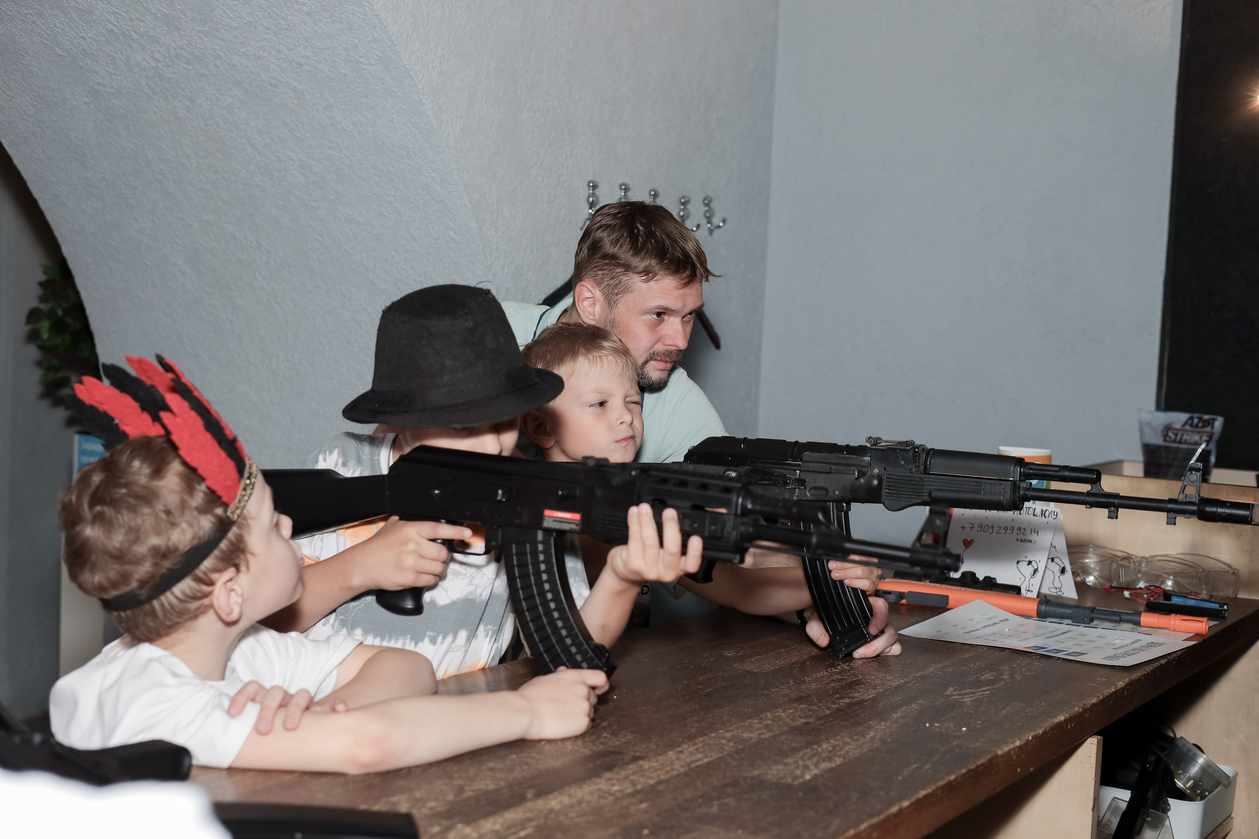 День рождение в стрелковом клубе. Фотограф Надршина Лилия