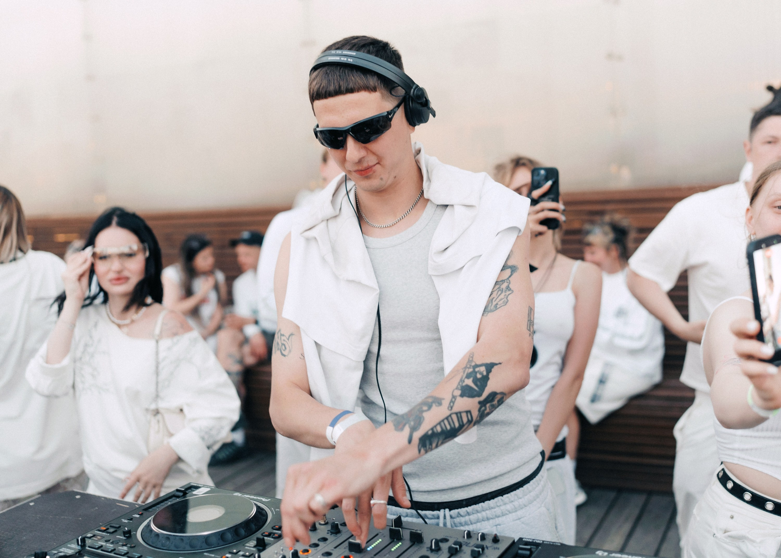 INWHITE | SMENA HARD STAGE. Annyshka