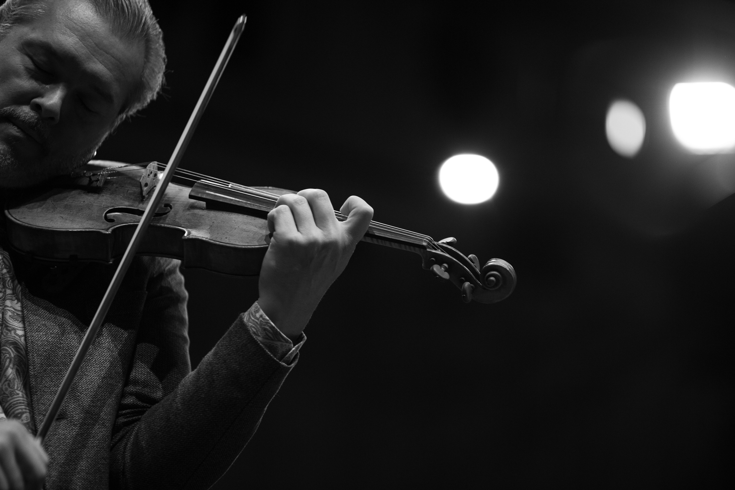 Фотографии классических музыкантов. Профессиональный репортажный и студийный фотограф в Москве