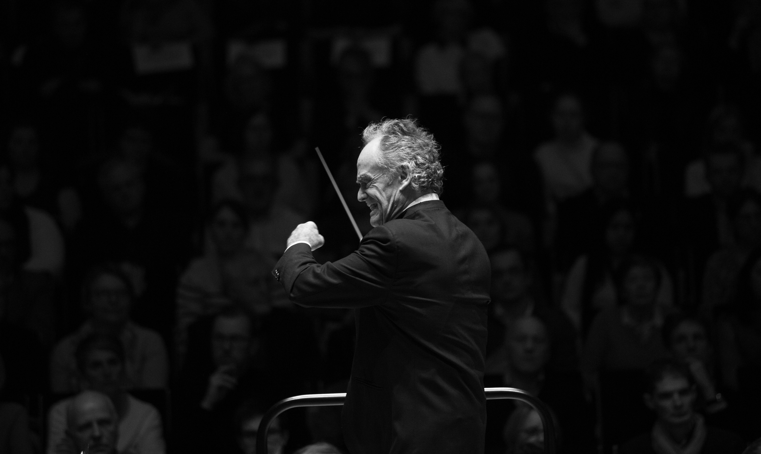 Фотографии классических музыкантов. Профессиональный репортажный и студийный фотограф в Москве