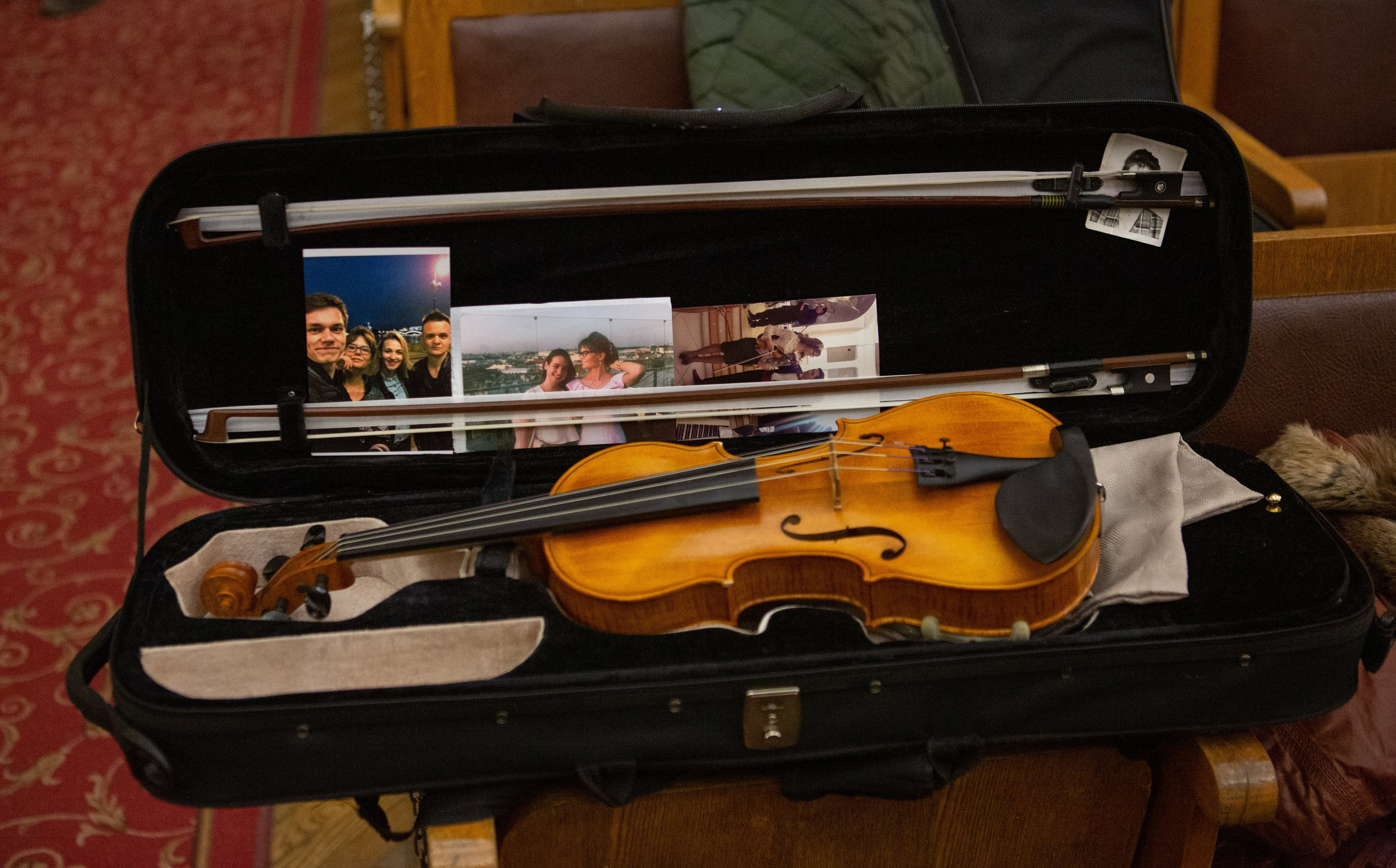 Жизнь в футляре. Профессиональный репортажный и студийный фотограф в Москве