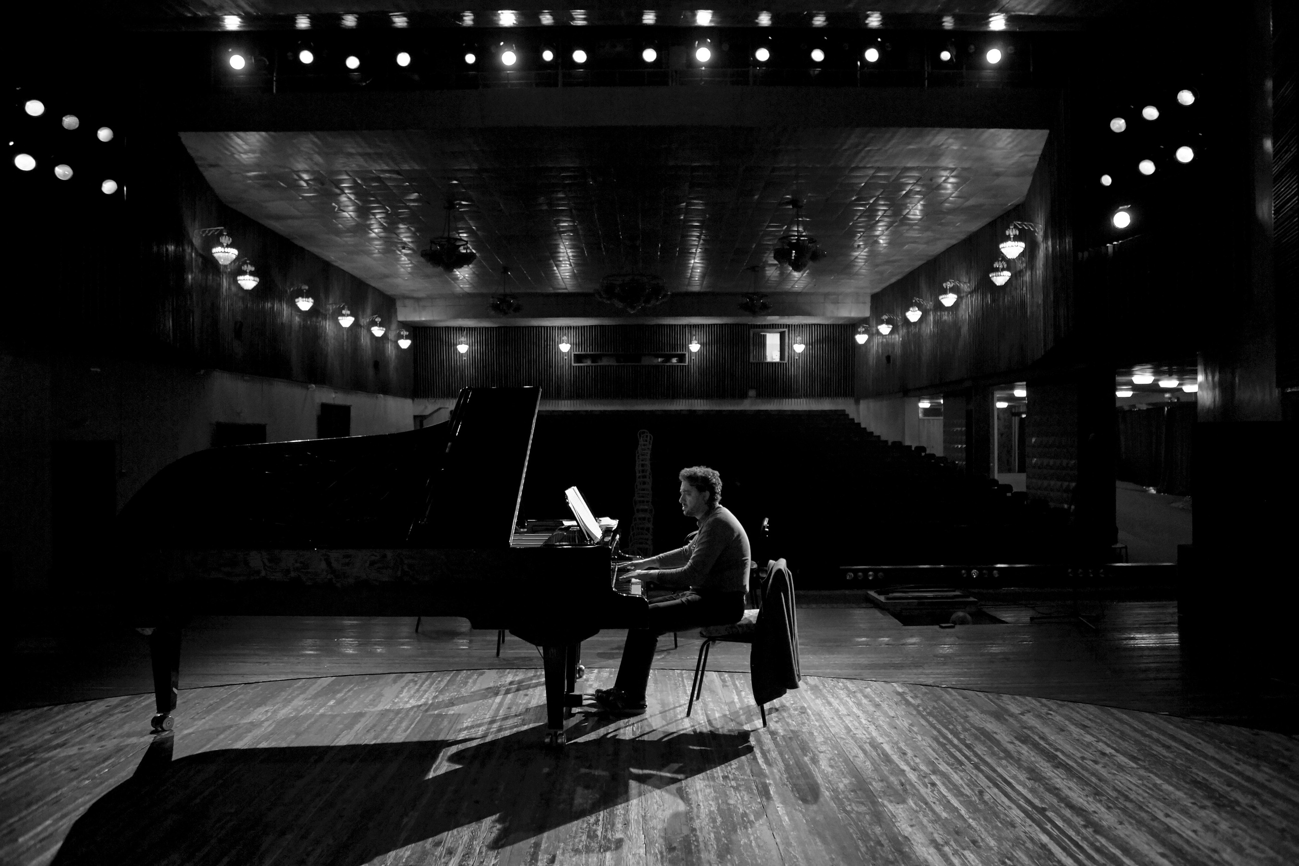 Фотографии классических музыкантов. Профессиональный репортажный и студийный фотограф в Москве