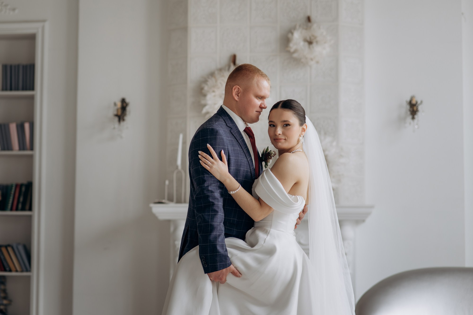 Свадебная фотосессия в студии. Свадебный и репортажный фотограф в Ярославле Евгений Сальников