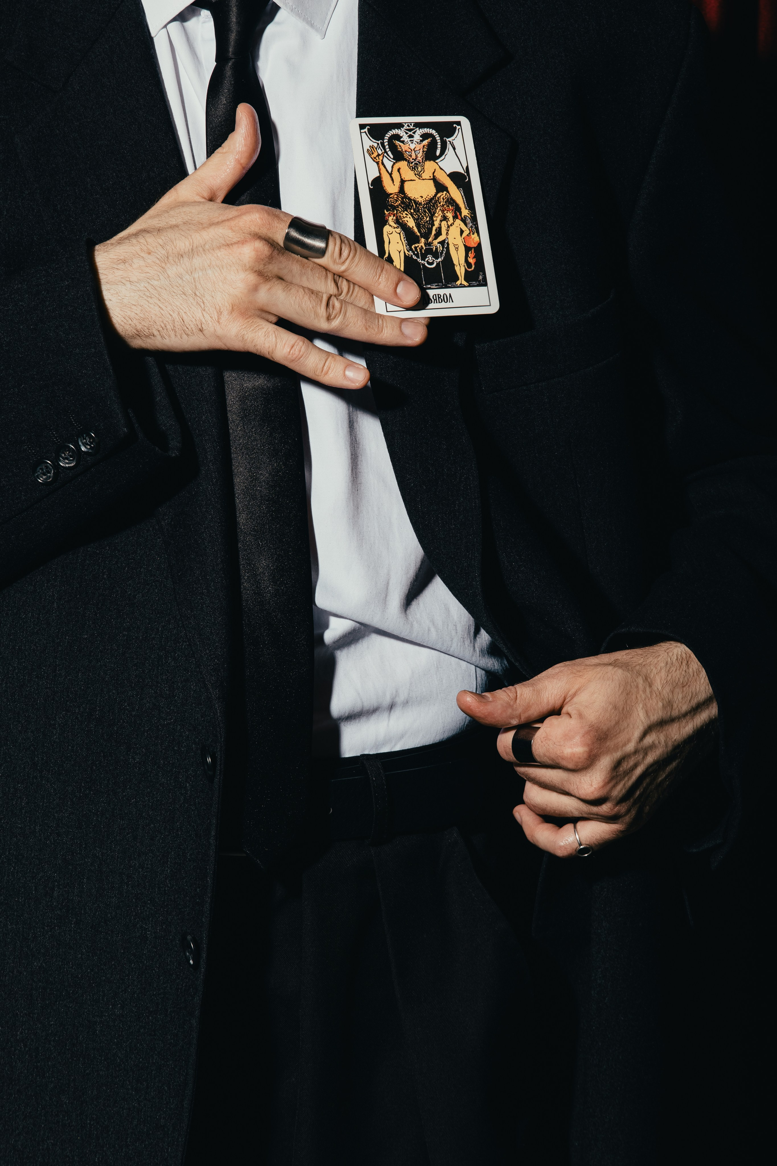 THE DEVIL WEARS WHAT?. Репортажный Свадебный Портретный фотограф Москва Владимир Филин