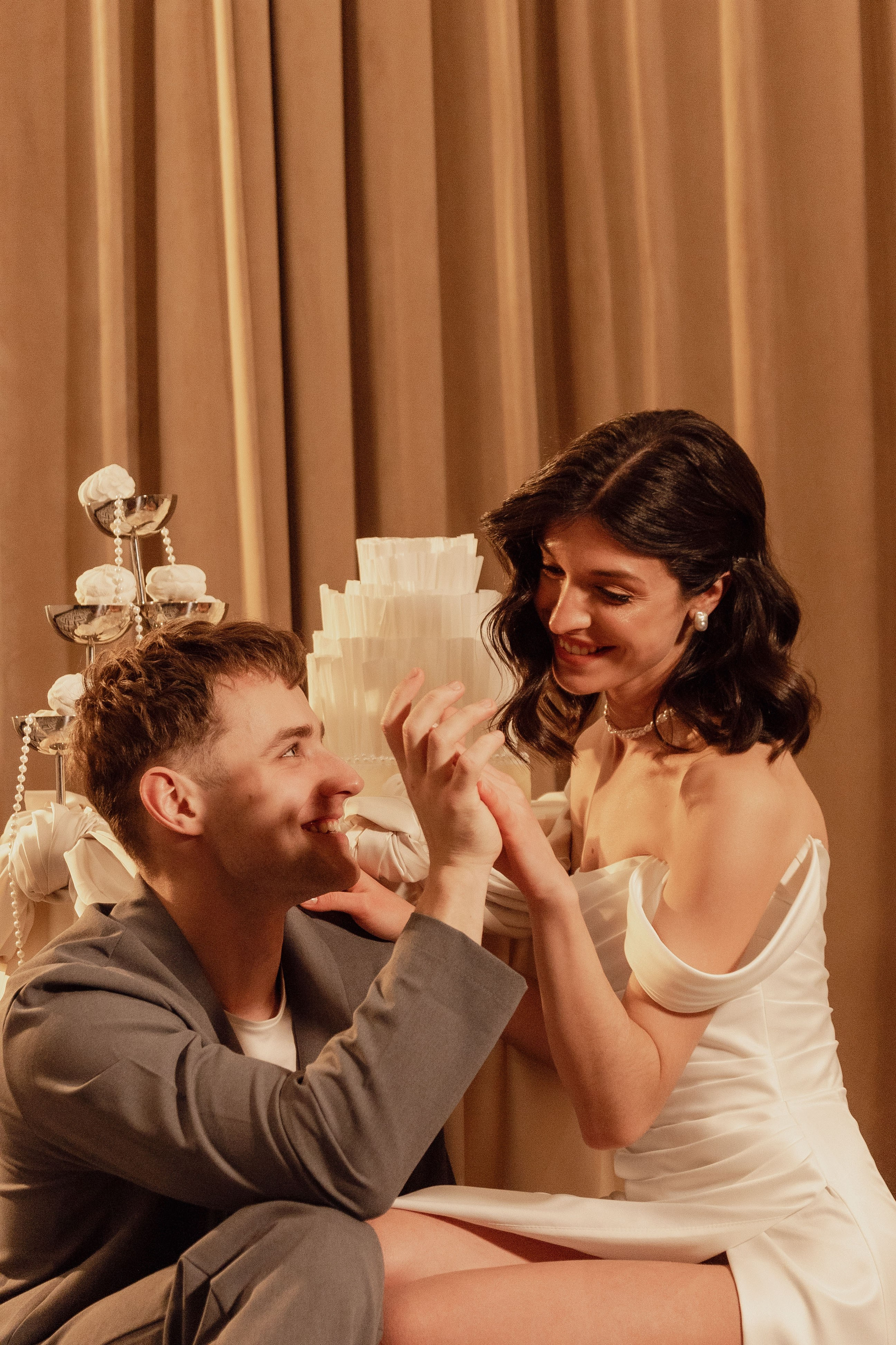 Свадебная съемка в Отеле River Palace. Фотограф Елена: естественные кадры с душой | Портреты, пары, свадьбы в Петербурге