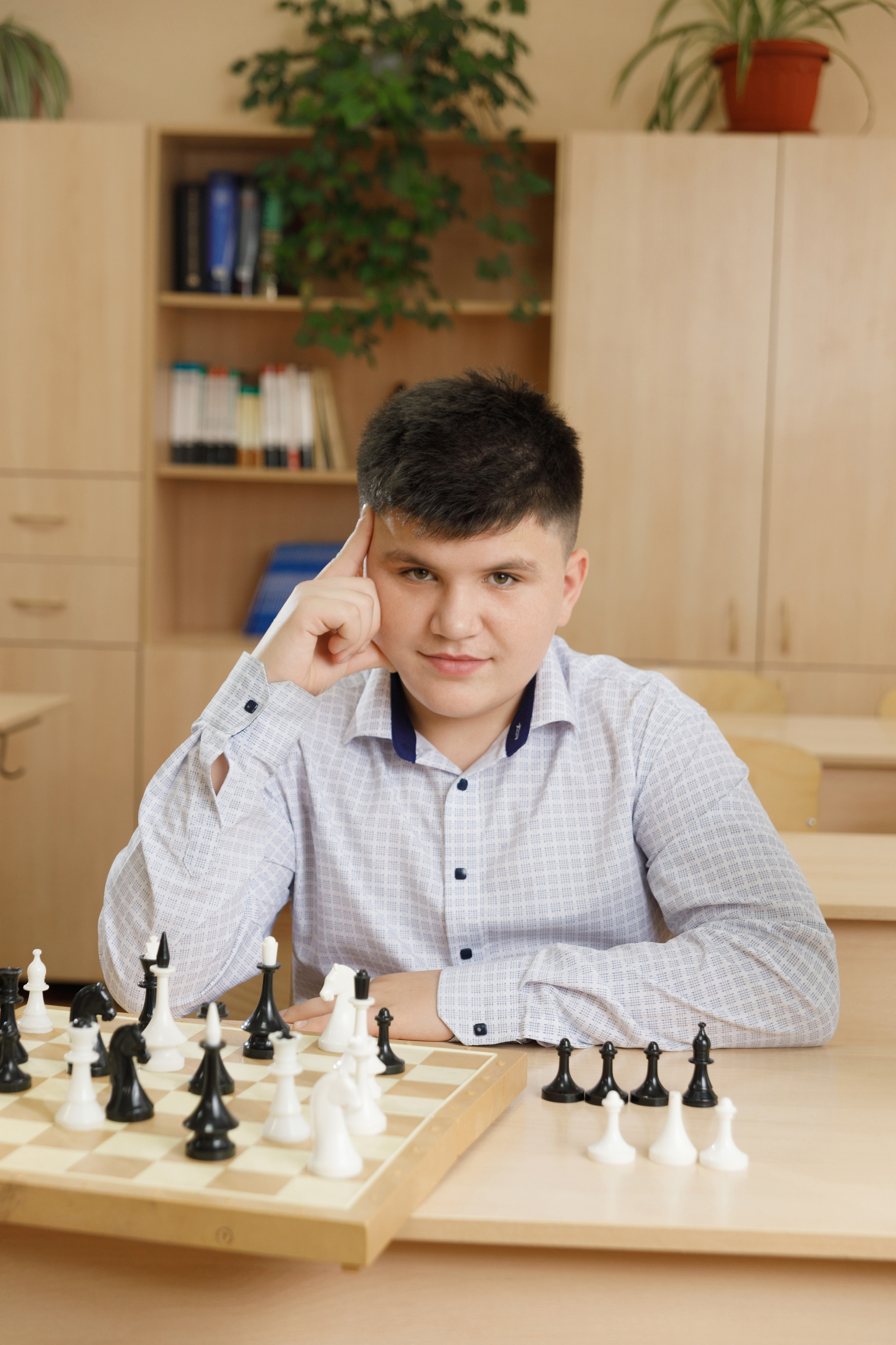 Выпускные альбомы для 9 и 11 класса. Выпускные альбомы в Крыму, Севастополе и Симферополе