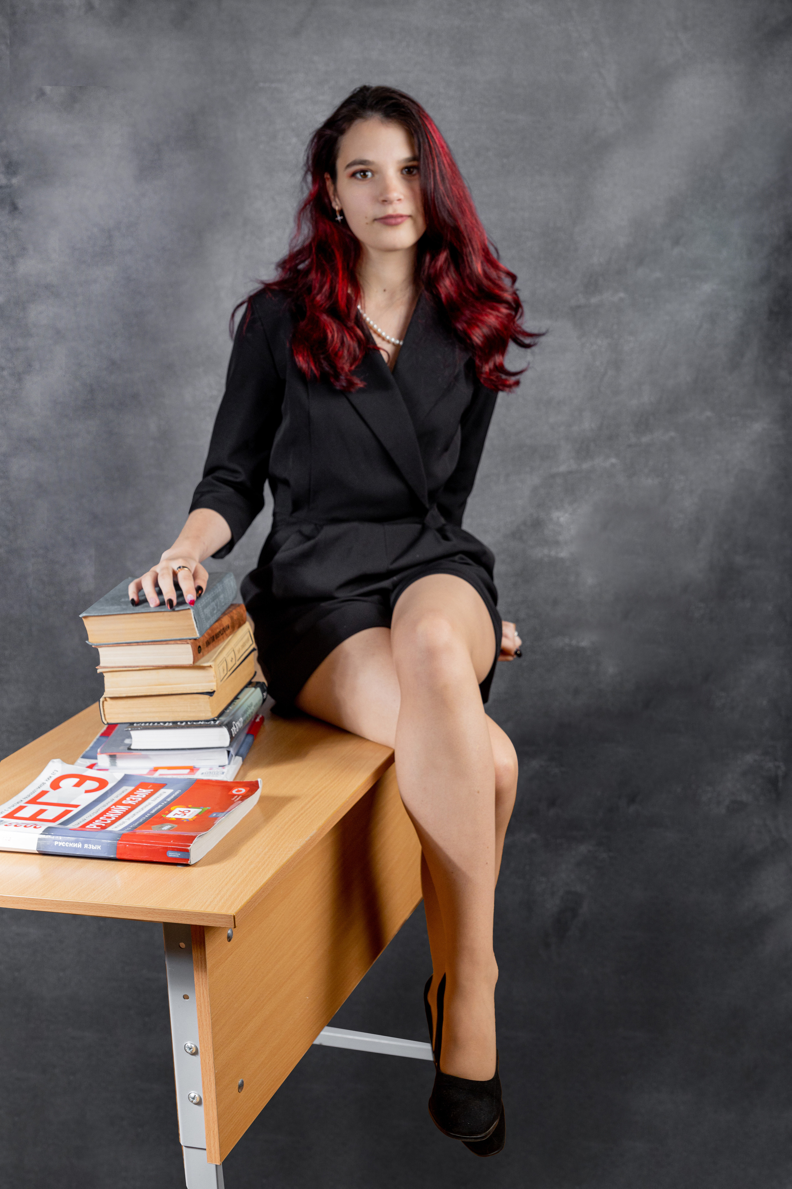 Выпускной альбом для 9 класса. Выпускные альбомы в Крыму, Севастополе и Симферополе