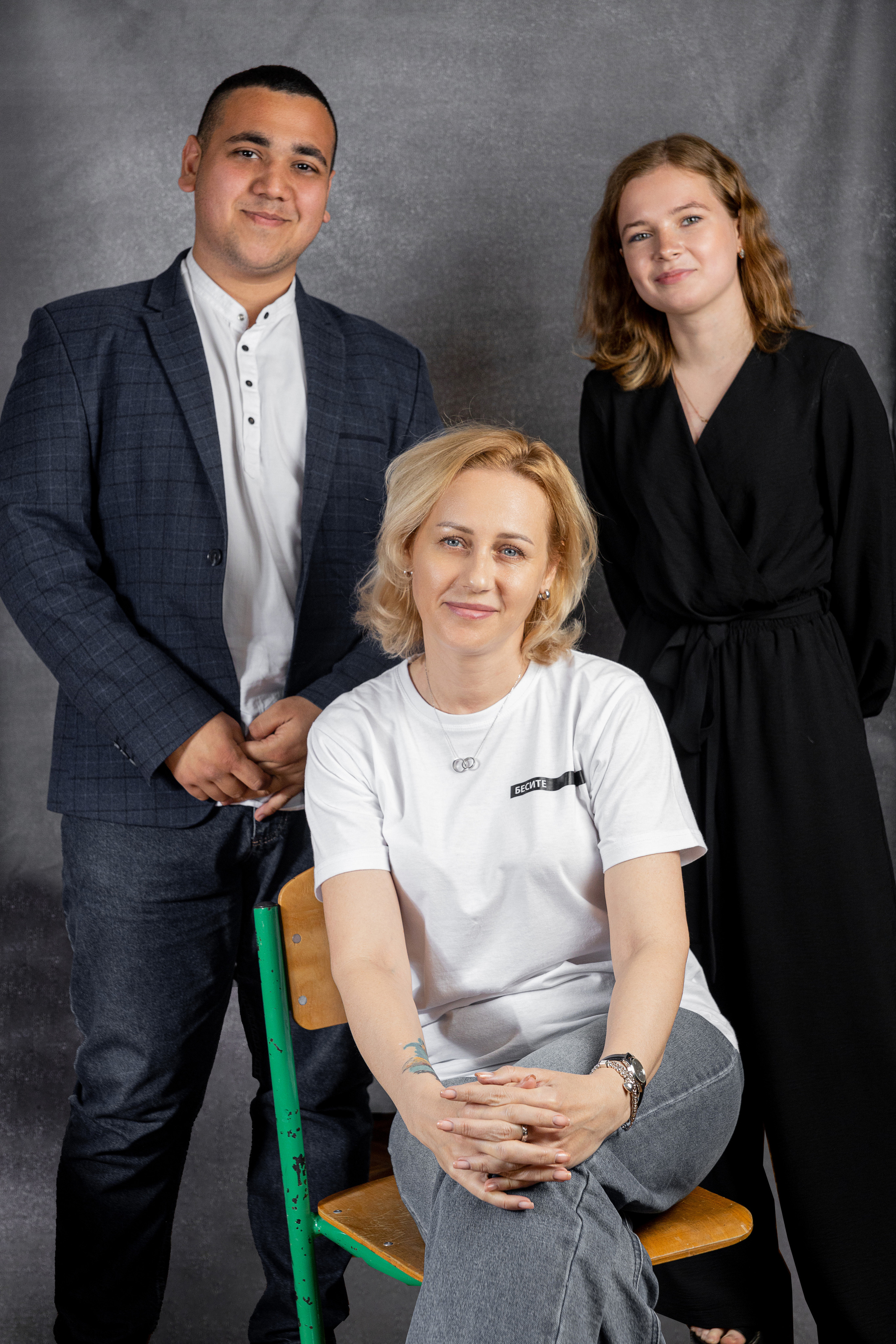 Выпускной альбом для 9 класса. Выпускные альбомы в Крыму, Севастополе и Симферополе