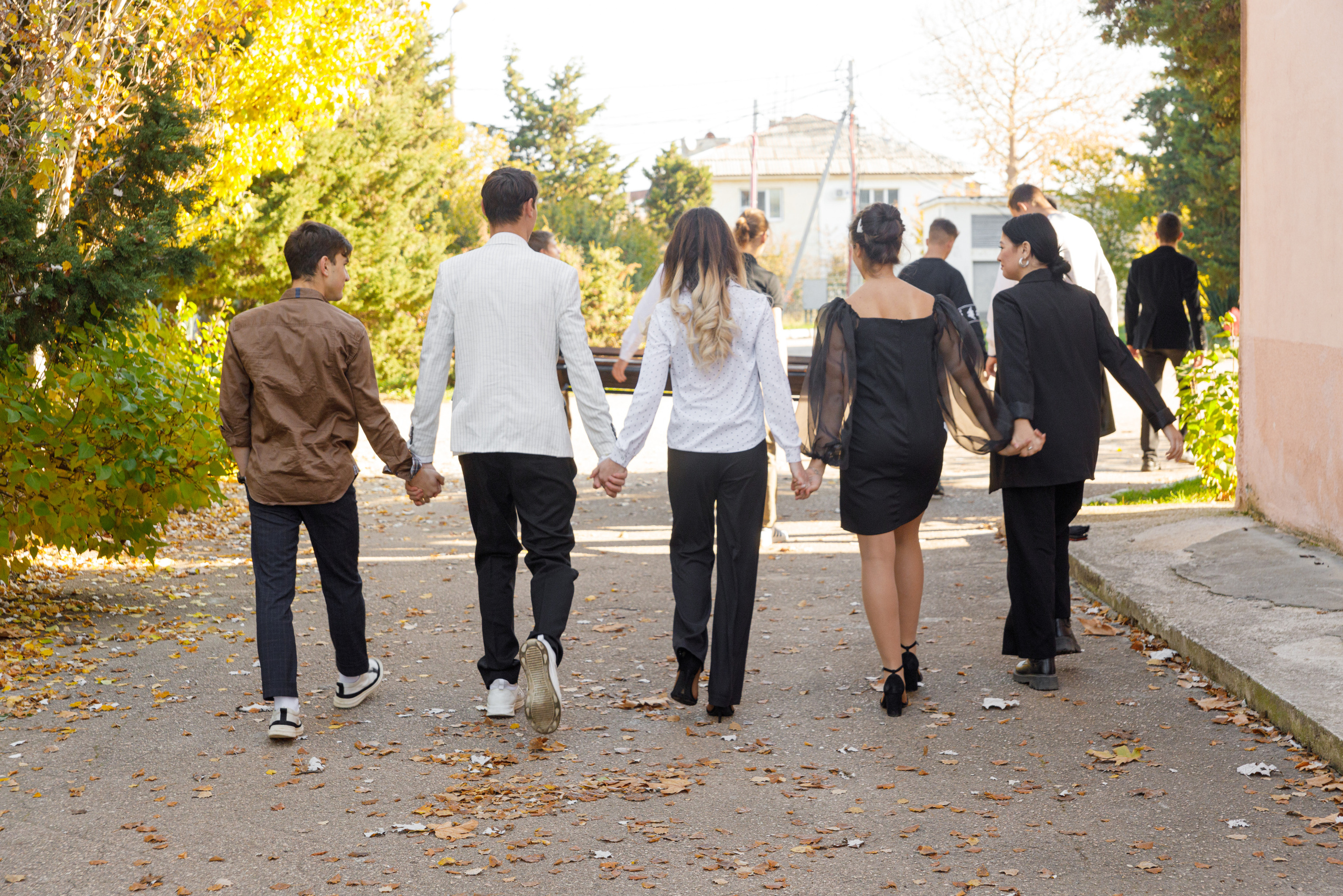 Выпускные альбомы для 9 и 11 класса. Выпускные альбомы в Крыму, Севастополе и Симферополе