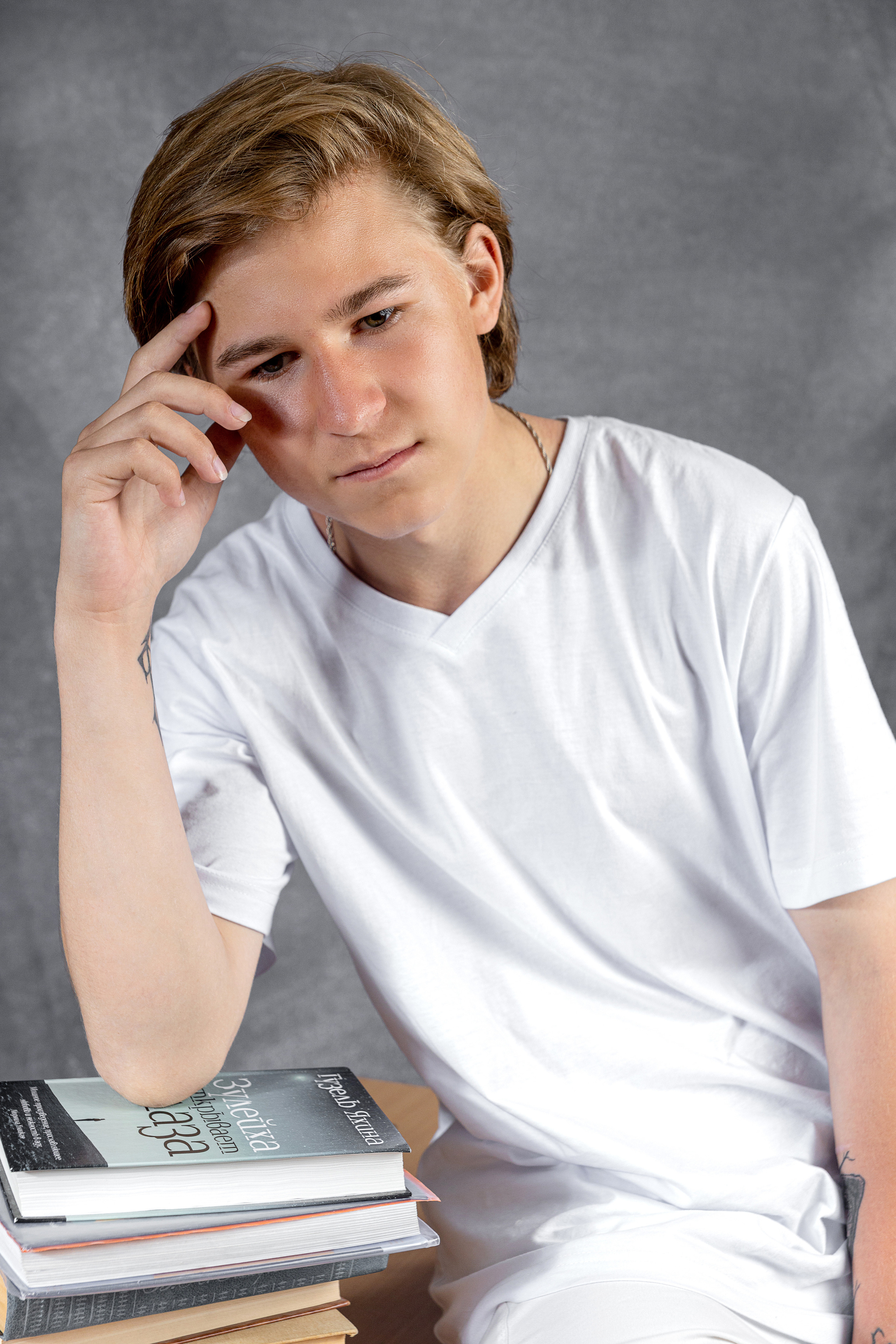 Выпускной альбом для 9 класса. Выпускные альбомы в Крыму, Севастополе и Симферополе