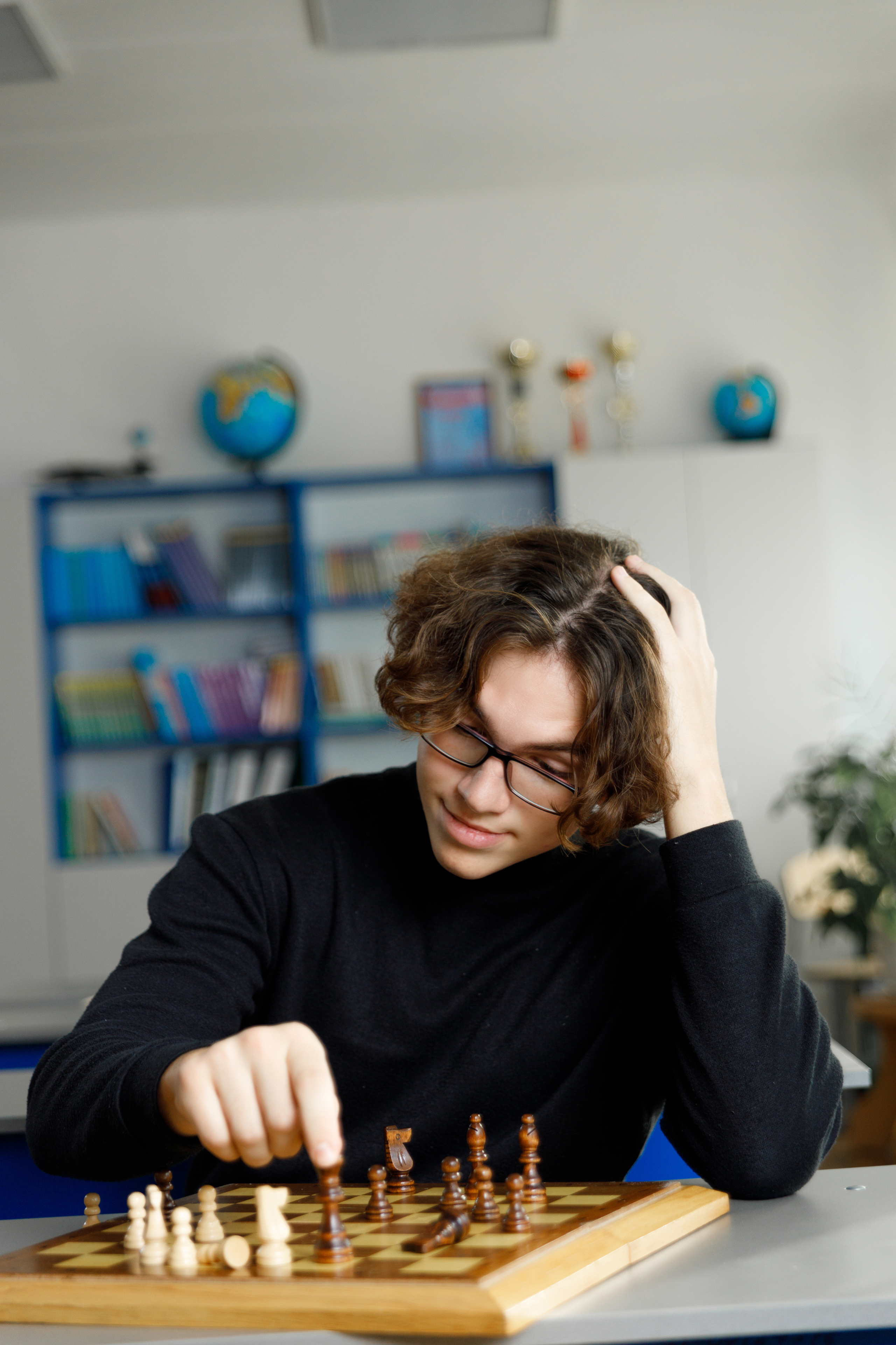 Выпускные альбомы для 9 и 11 класса. Выпускные альбомы в Крыму, Севастополе и Симферополе