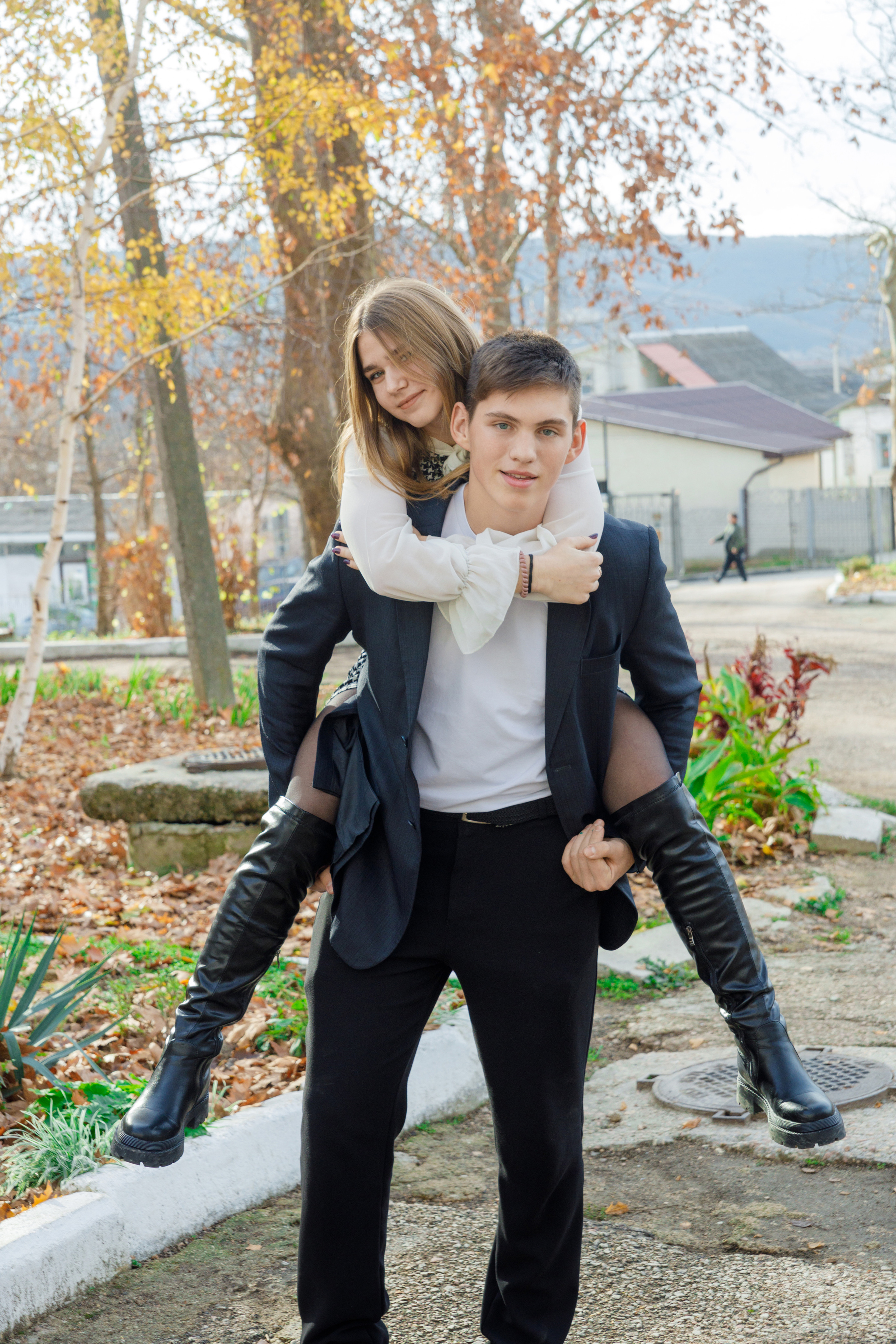 Выпускные альбомы для 9 и 11 класса. Выпускные альбомы в Крыму, Севастополе и Симферополе