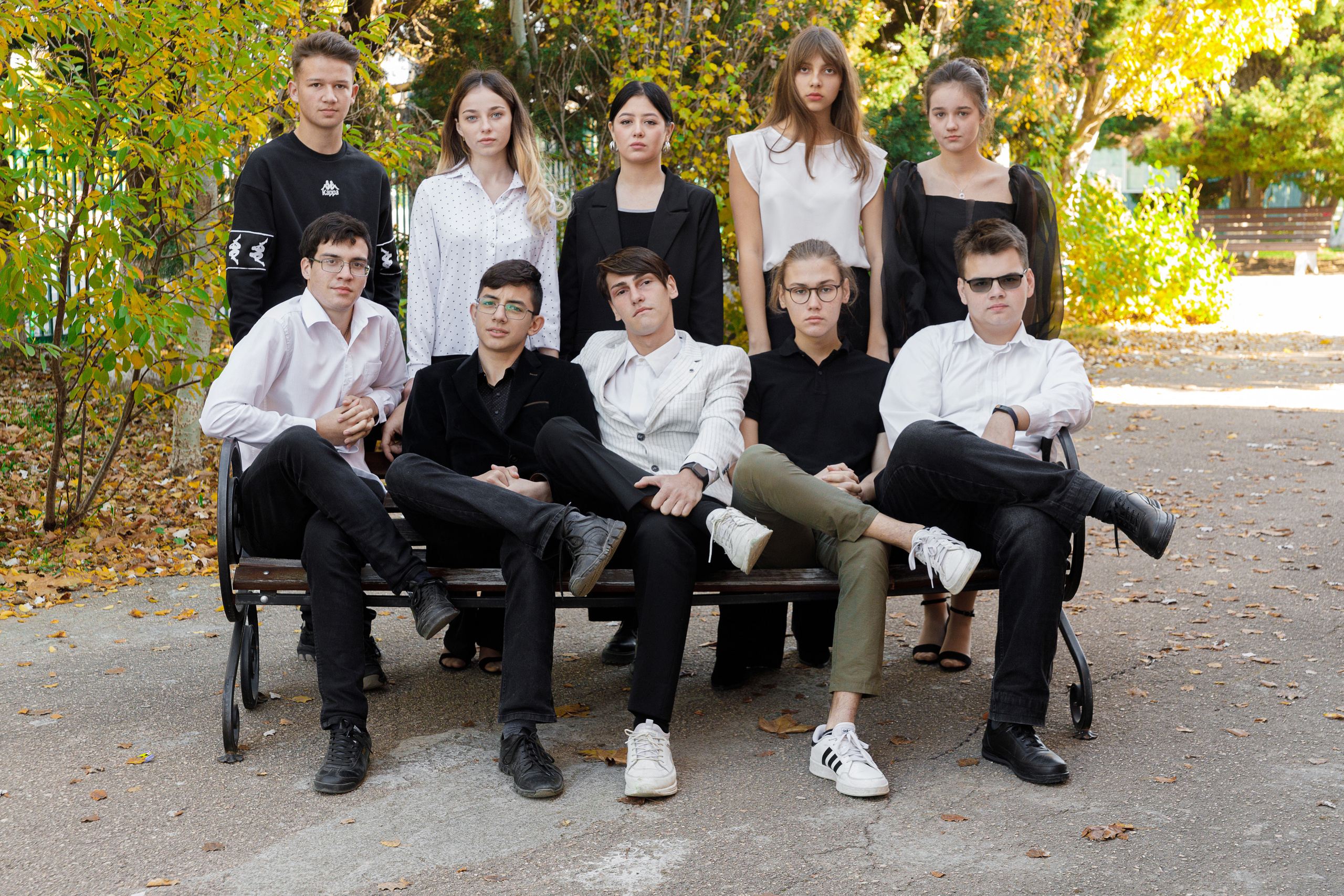 Выпускные альбомы для 9 и 11 класса. Выпускные альбомы в Крыму, Севастополе и Симферополе